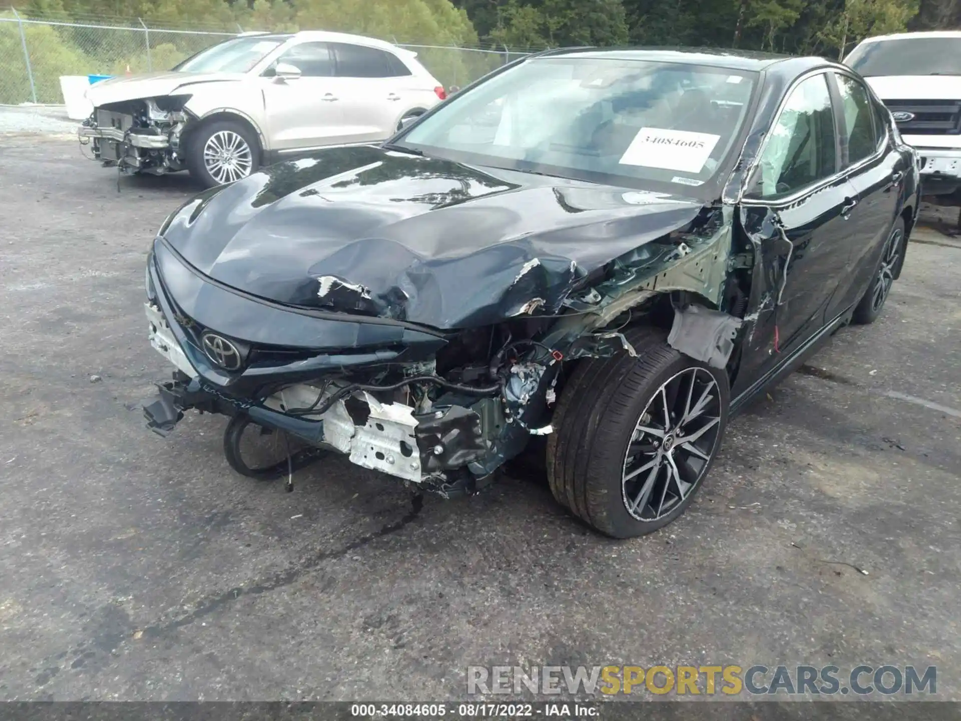 6 Photograph of a damaged car 4T1G11AK6MU577627 TOYOTA CAMRY 2021