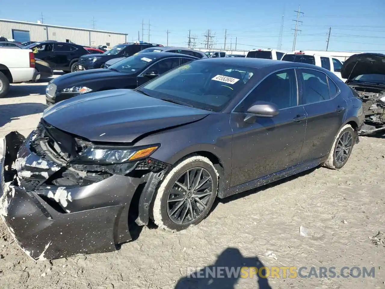 1 Photograph of a damaged car 4T1G11AK6MU586019 TOYOTA CAMRY 2021