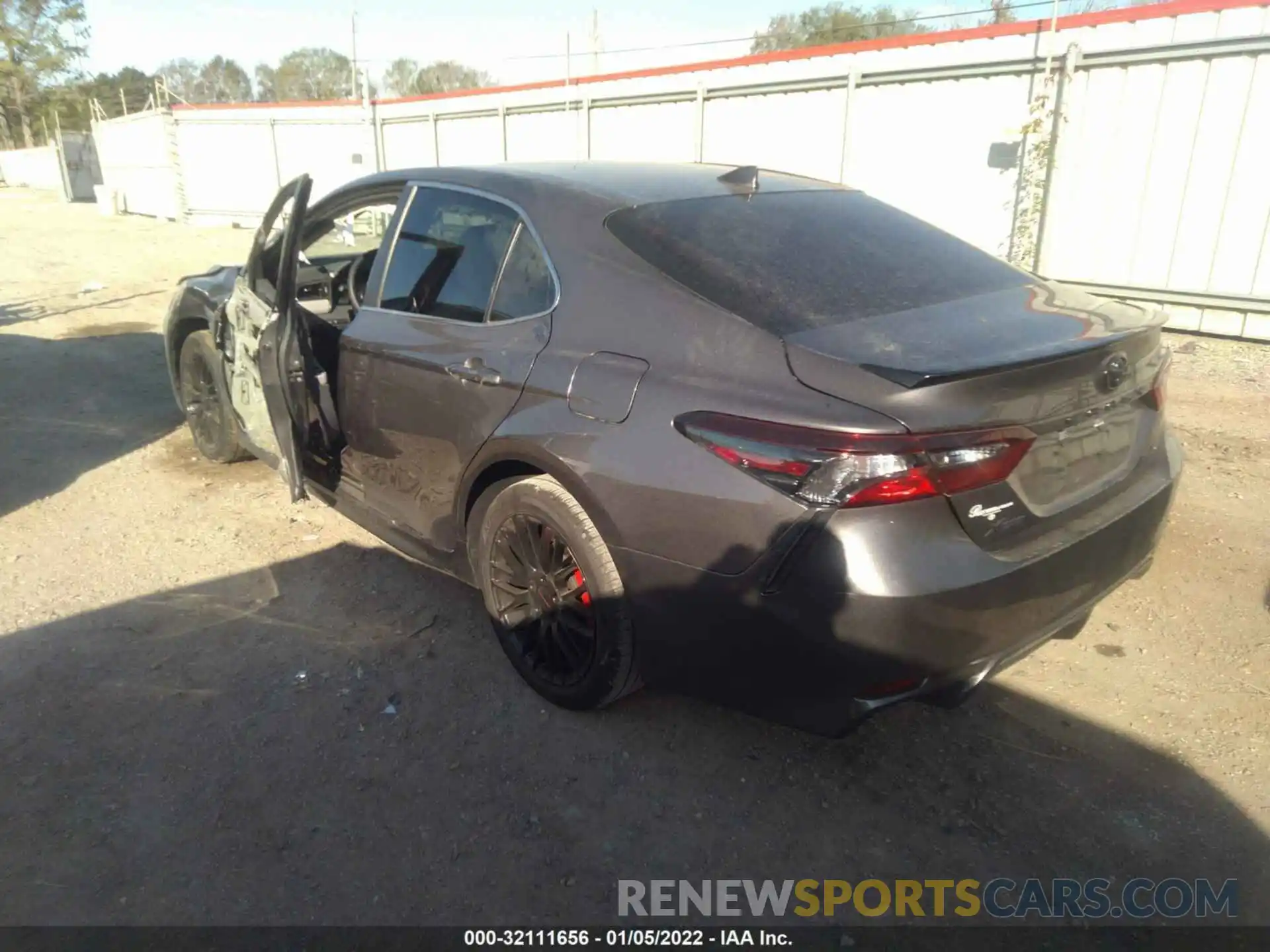 3 Photograph of a damaged car 4T1G11AK6MU591611 TOYOTA CAMRY 2021