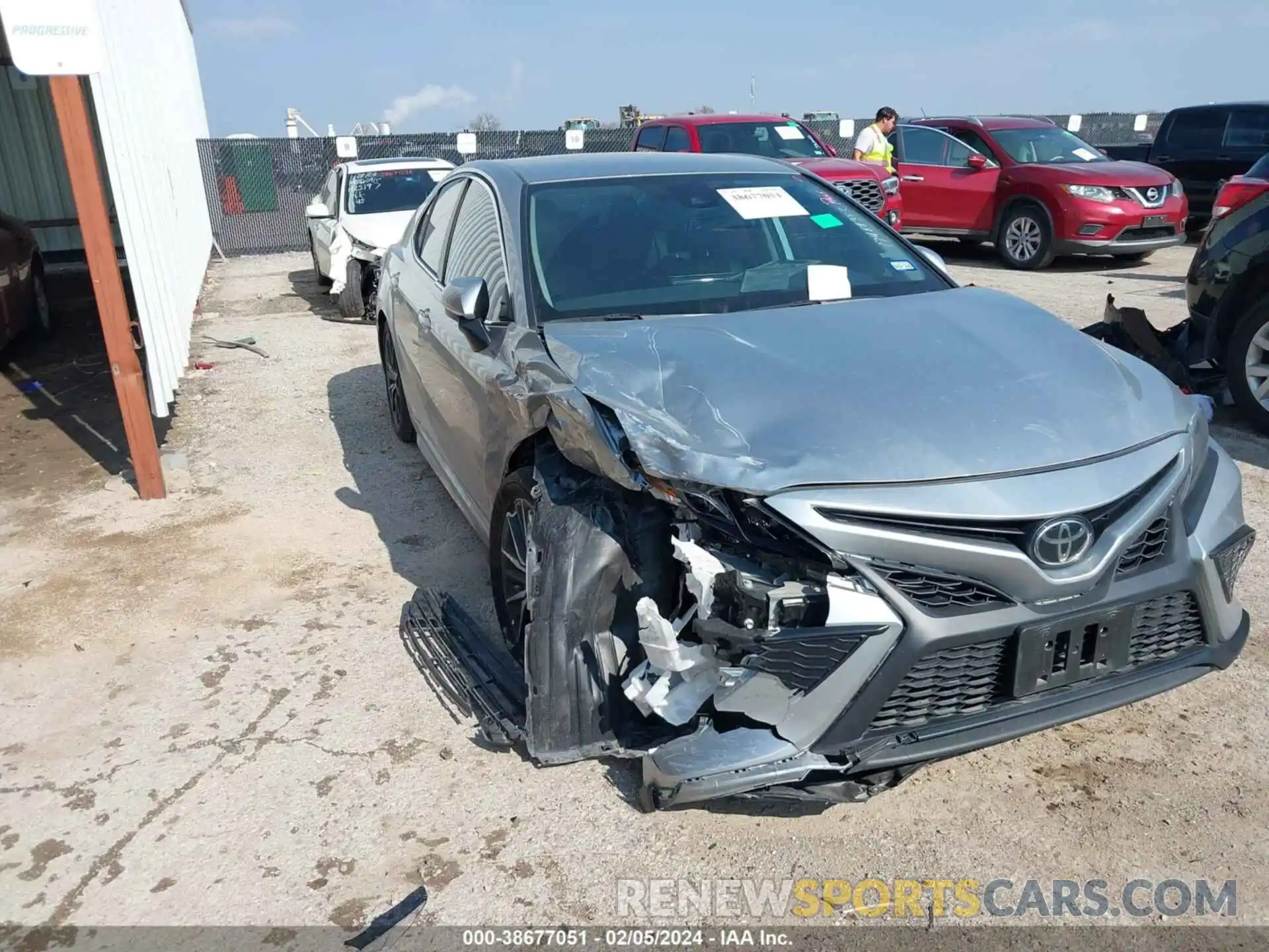 1 Photograph of a damaged car 4T1G11AK6MU591933 TOYOTA CAMRY 2021