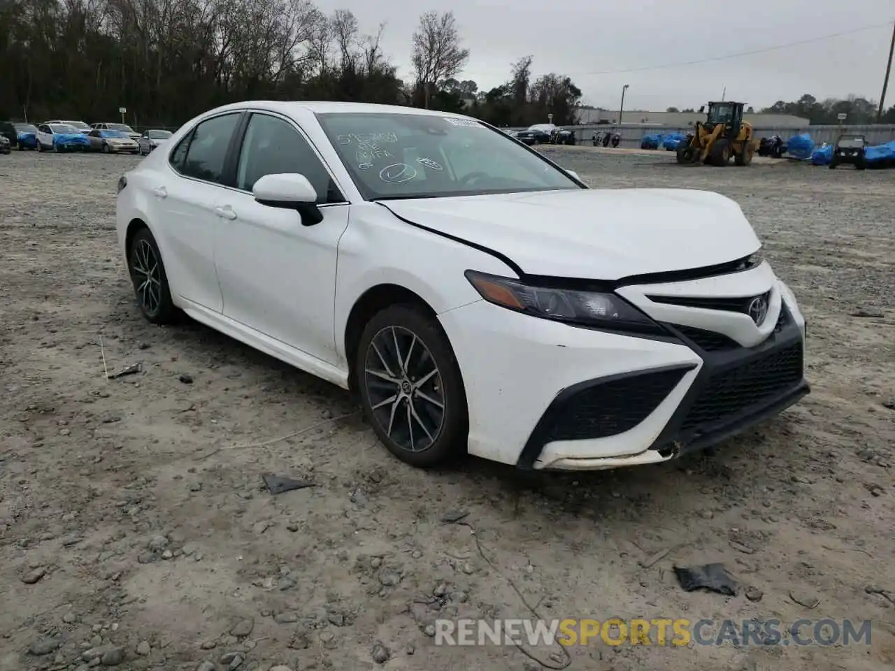 1 Photograph of a damaged car 4T1G11AK6MU595304 TOYOTA CAMRY 2021