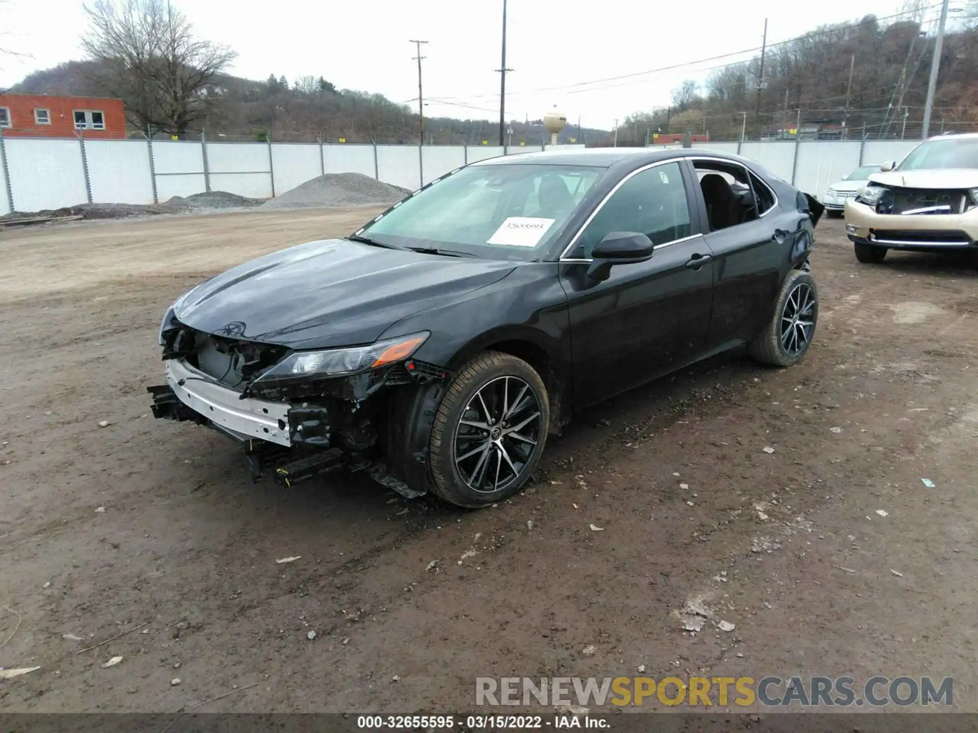 2 Photograph of a damaged car 4T1G11AK6MU609847 TOYOTA CAMRY 2021