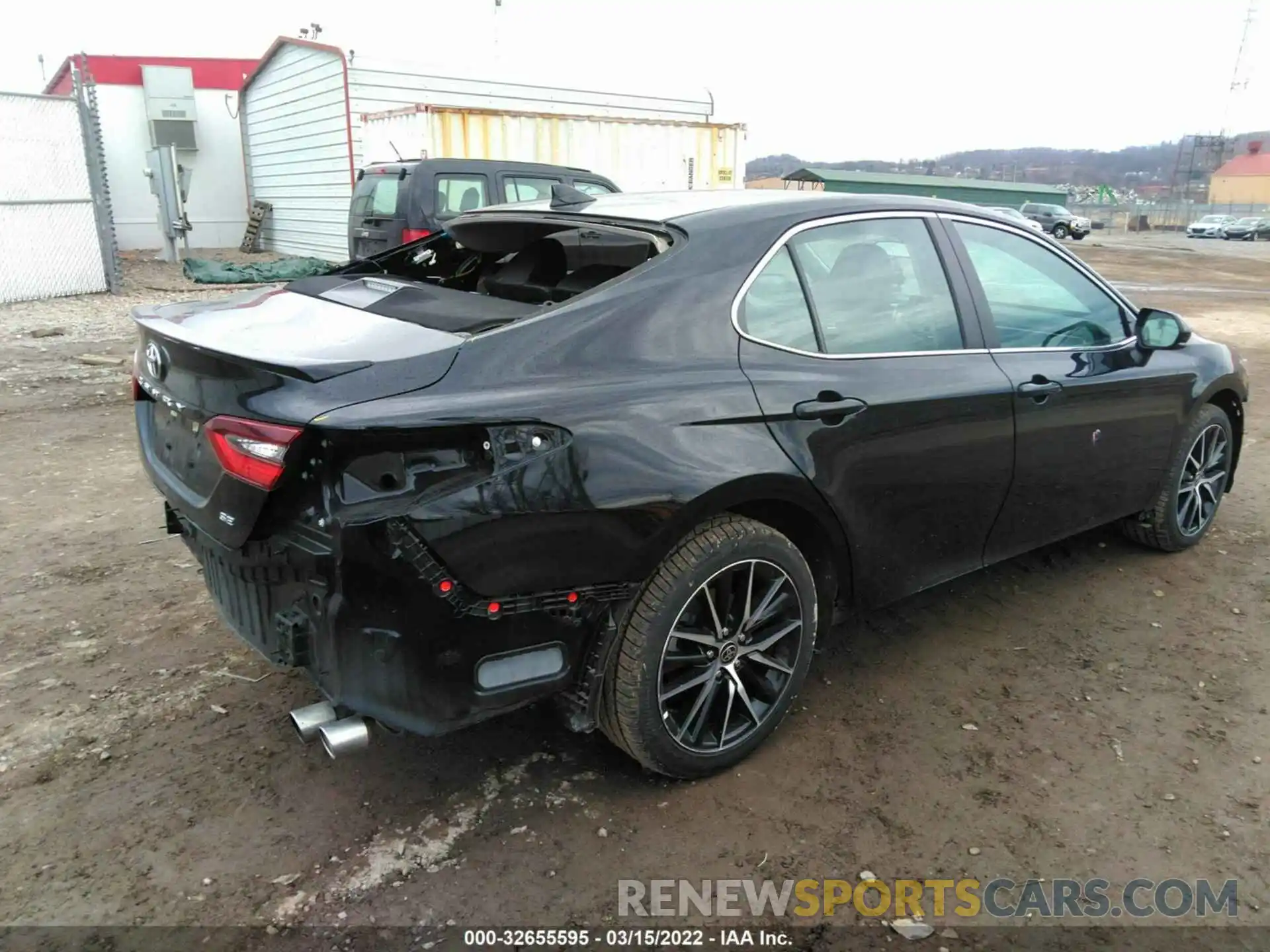 4 Photograph of a damaged car 4T1G11AK6MU609847 TOYOTA CAMRY 2021