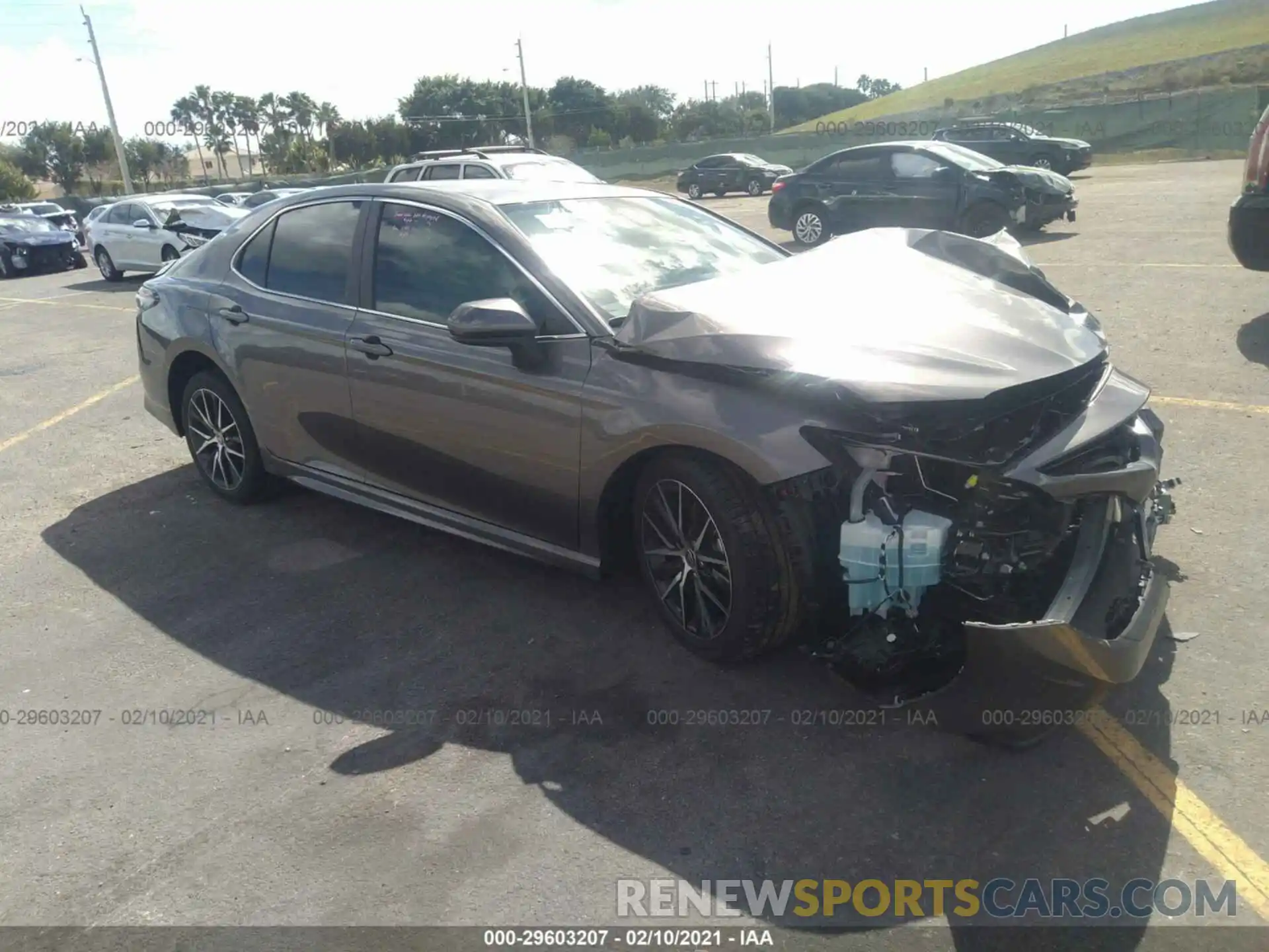 1 Photograph of a damaged car 4T1G11AK7MU405512 TOYOTA CAMRY 2021