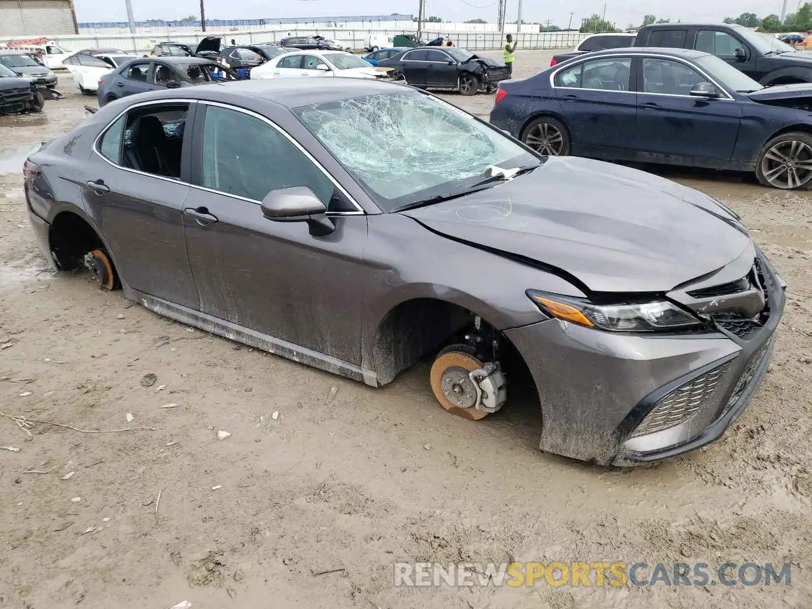 1 Photograph of a damaged car 4T1G11AK7MU405624 TOYOTA CAMRY 2021