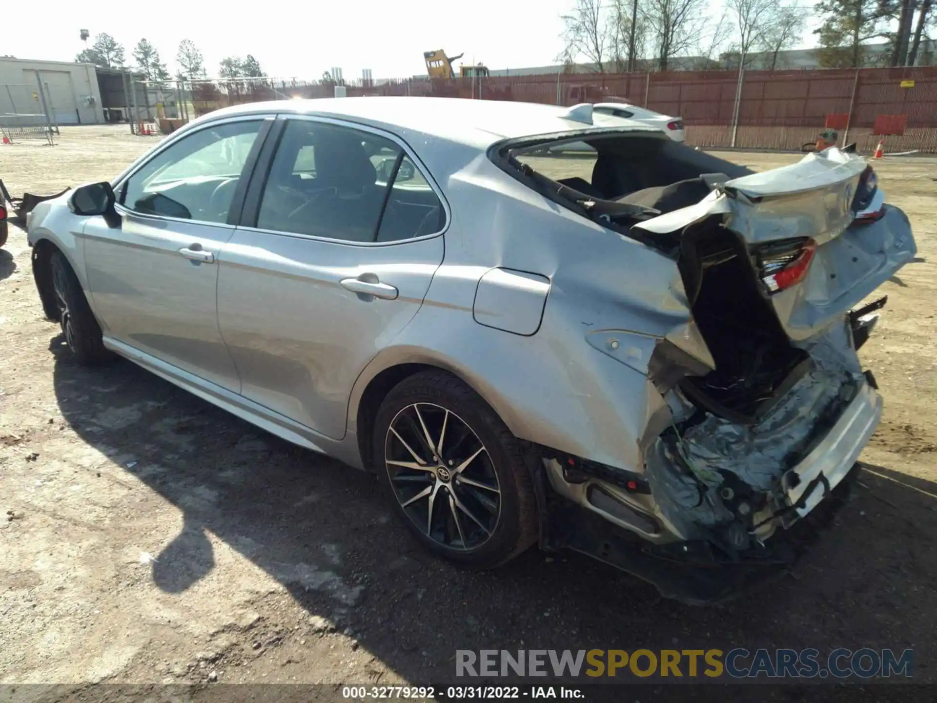 3 Photograph of a damaged car 4T1G11AK7MU409365 TOYOTA CAMRY 2021