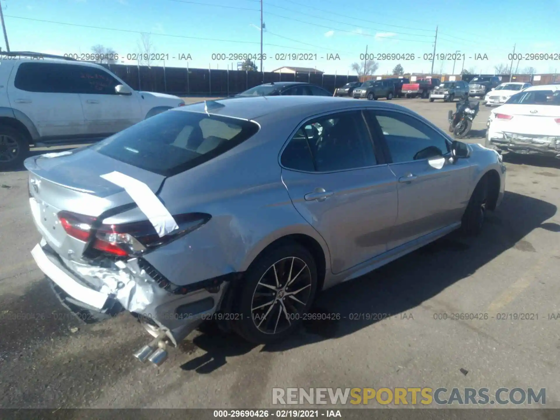 4 Photograph of a damaged car 4T1G11AK7MU411018 TOYOTA CAMRY 2021