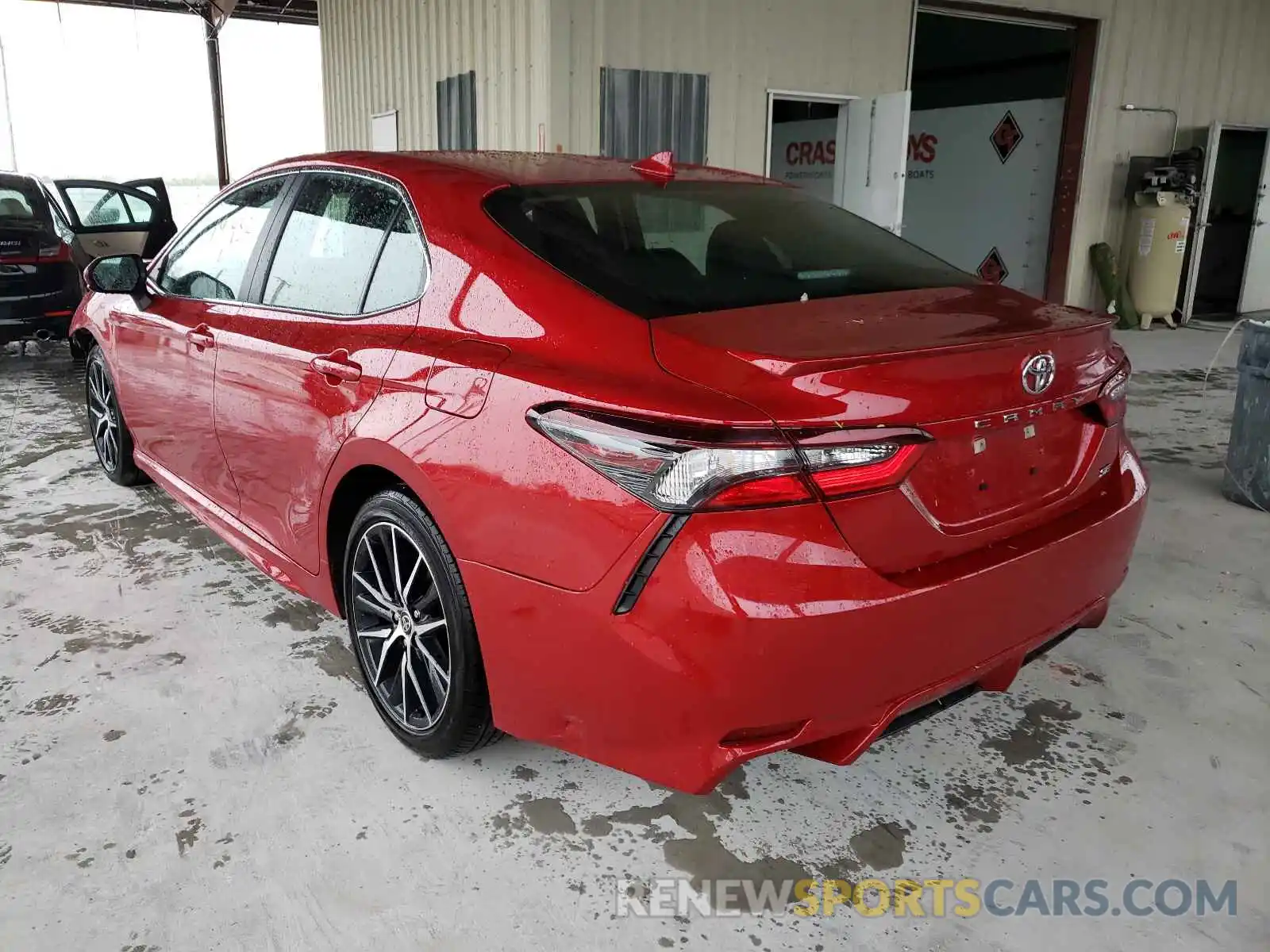 3 Photograph of a damaged car 4T1G11AK7MU419474 TOYOTA CAMRY 2021