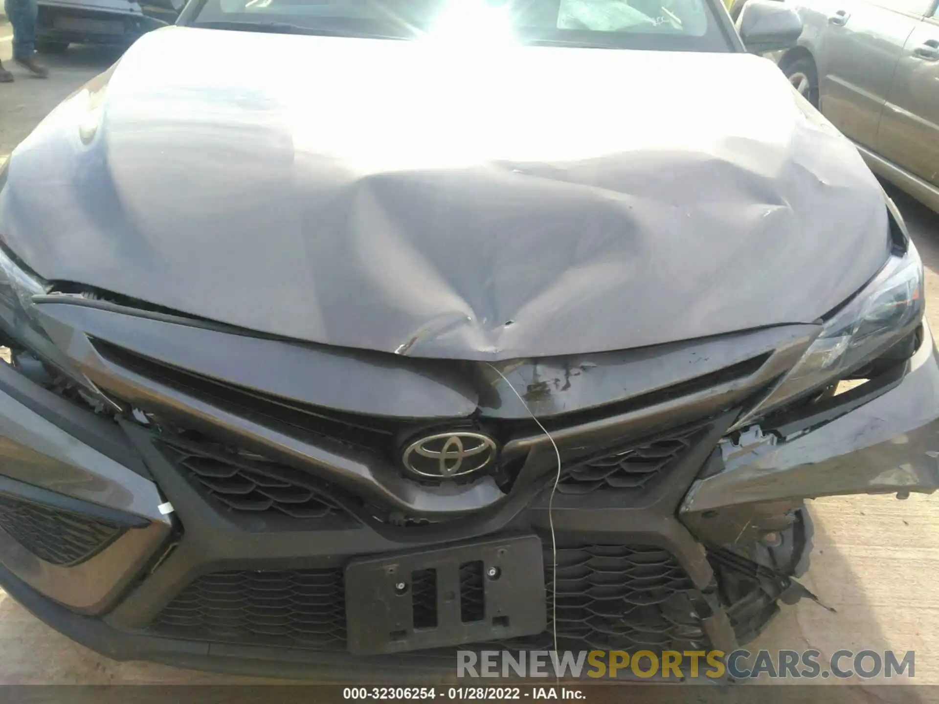 6 Photograph of a damaged car 4T1G11AK7MU426716 TOYOTA CAMRY 2021