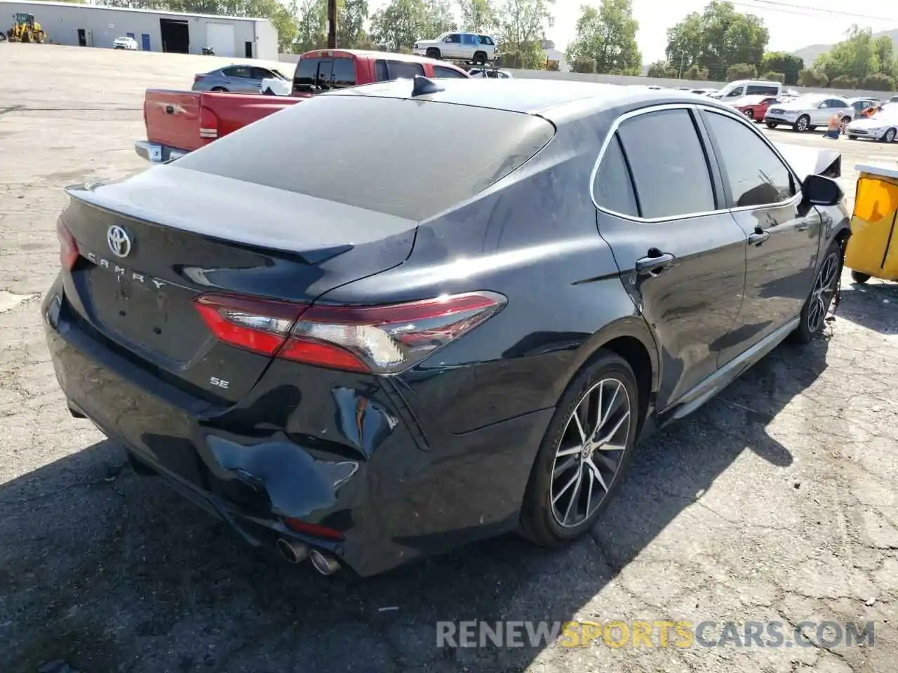 4 Photograph of a damaged car 4T1G11AK7MU434301 TOYOTA CAMRY 2021