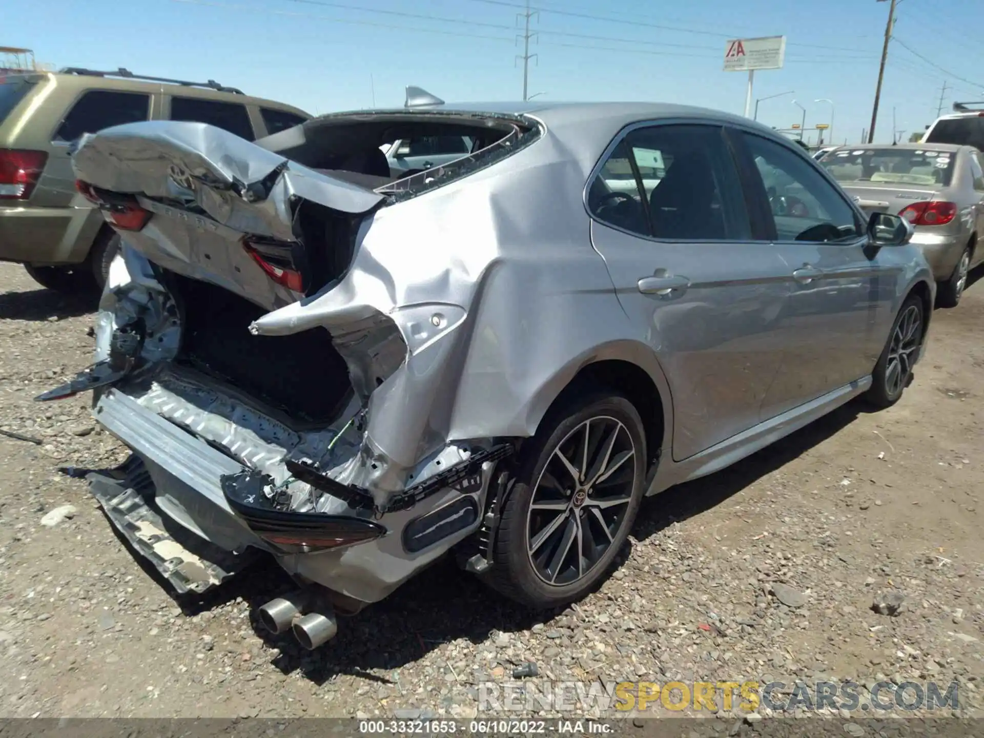 4 Photograph of a damaged car 4T1G11AK7MU443404 TOYOTA CAMRY 2021