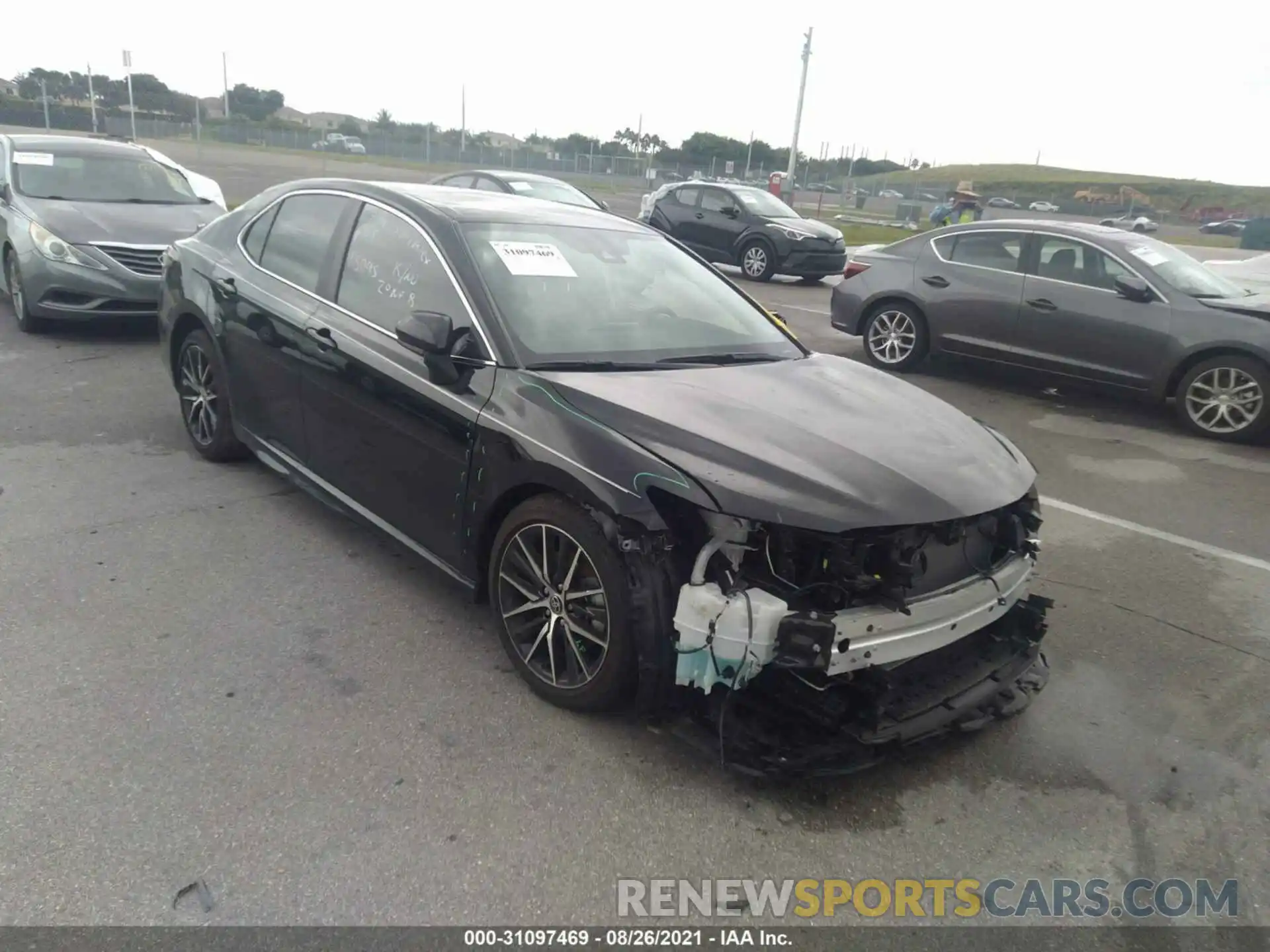 1 Photograph of a damaged car 4T1G11AK7MU450921 TOYOTA CAMRY 2021