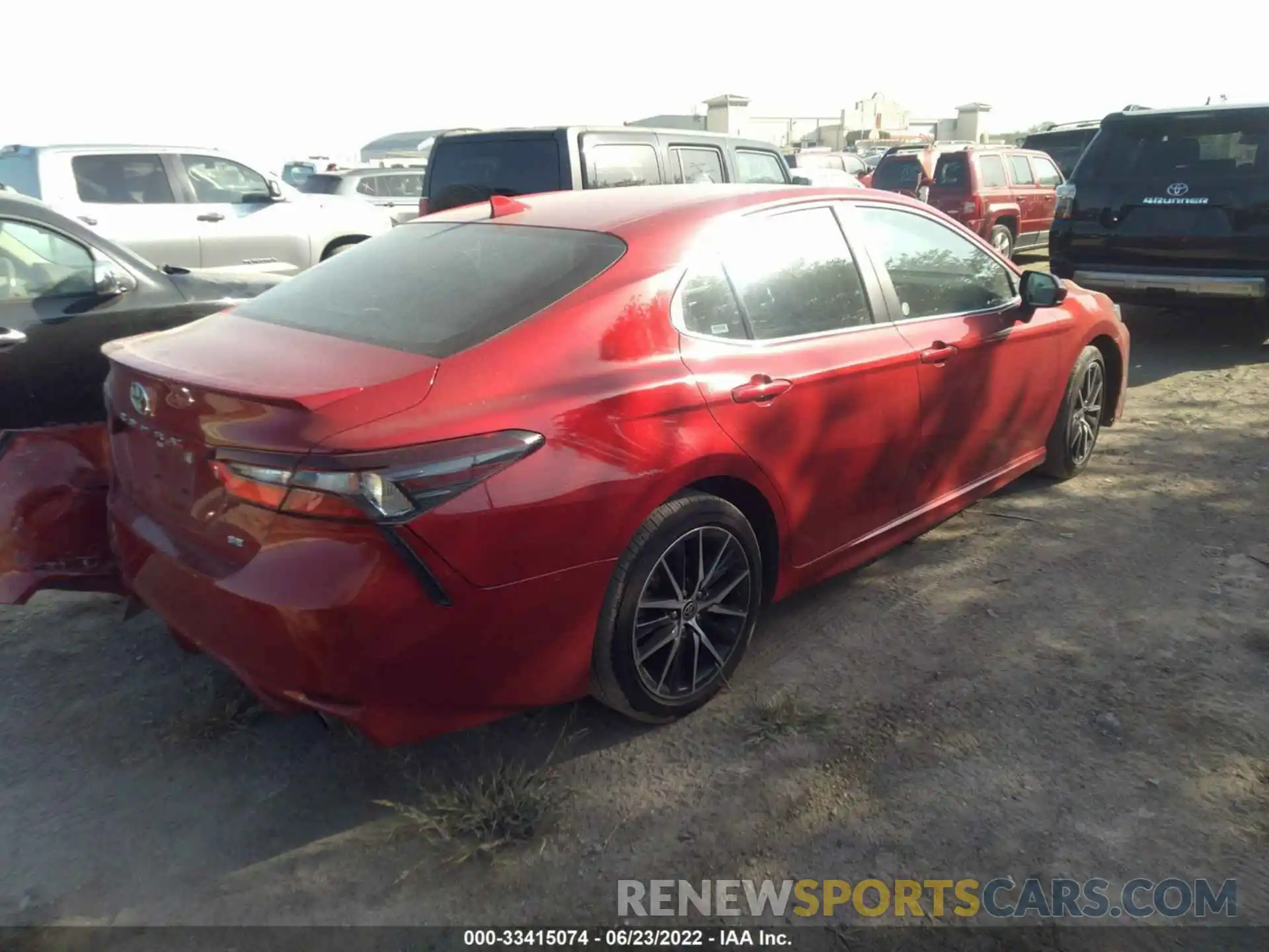 4 Photograph of a damaged car 4T1G11AK7MU452488 TOYOTA CAMRY 2021