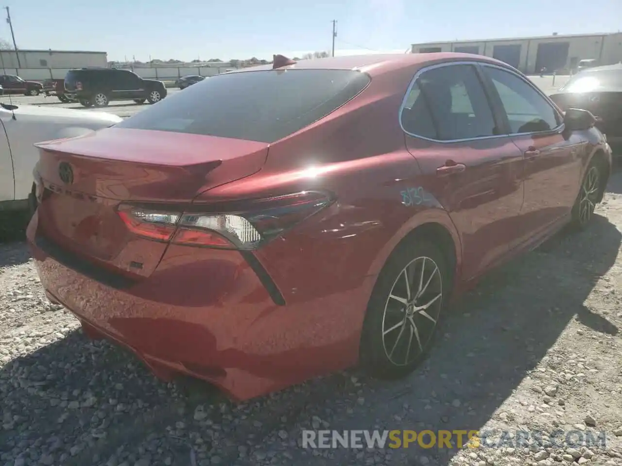 4 Photograph of a damaged car 4T1G11AK7MU452989 TOYOTA CAMRY 2021