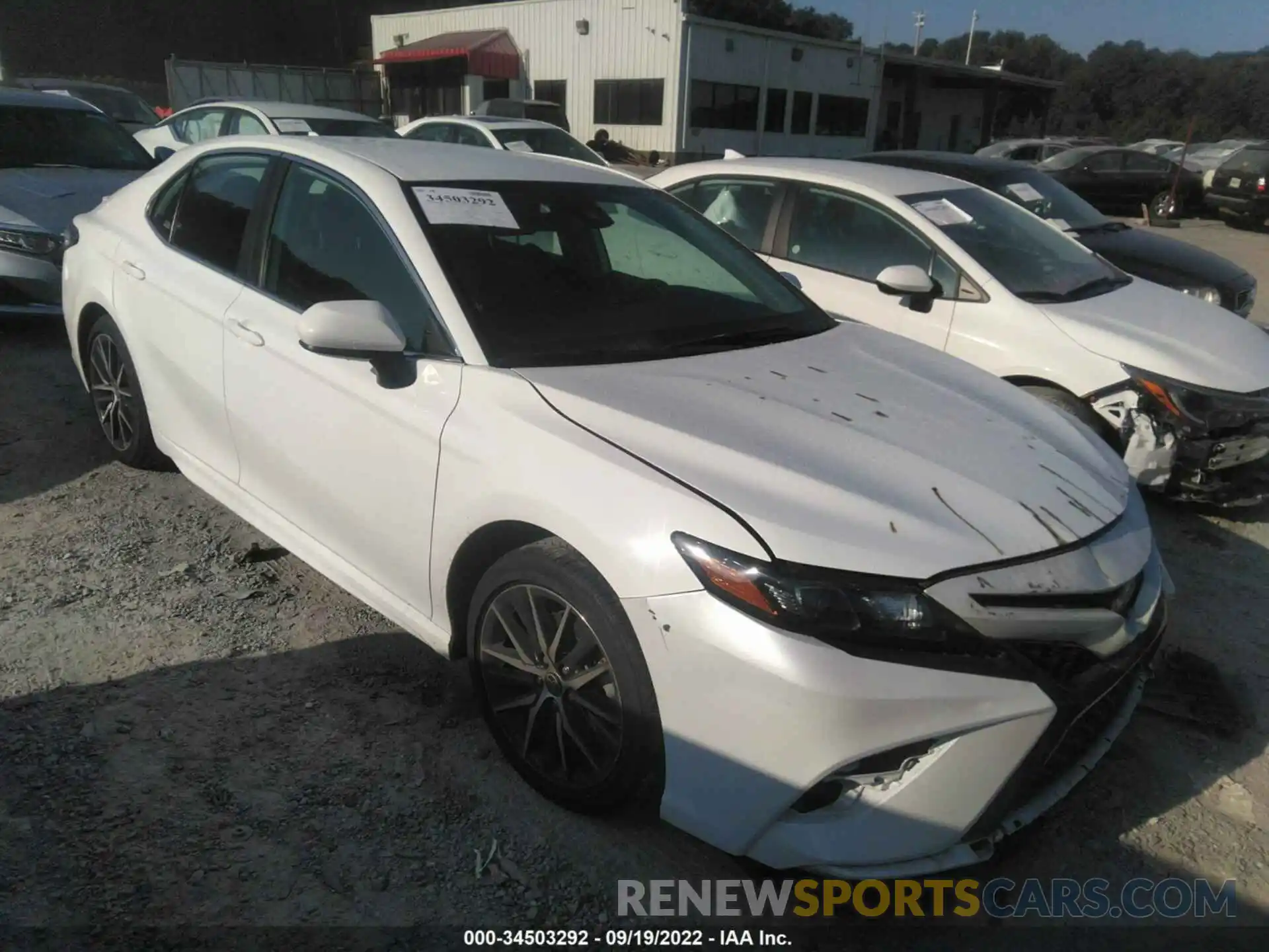 1 Photograph of a damaged car 4T1G11AK7MU457237 TOYOTA CAMRY 2021