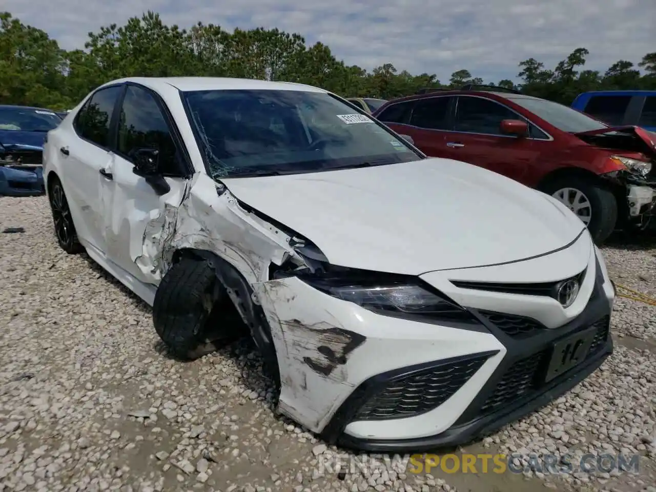 1 Photograph of a damaged car 4T1G11AK7MU461269 TOYOTA CAMRY 2021