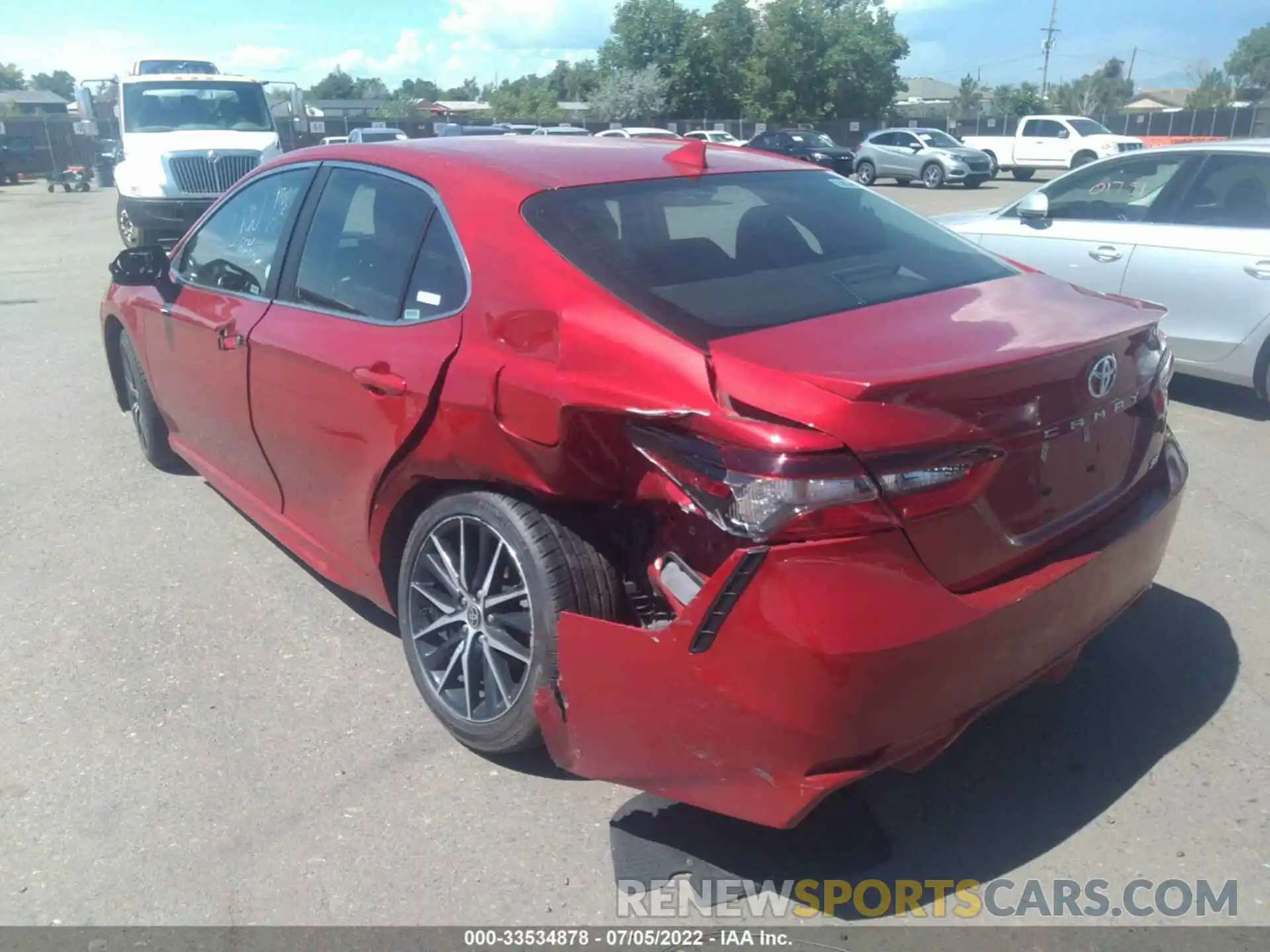 3 Photograph of a damaged car 4T1G11AK7MU464365 TOYOTA CAMRY 2021