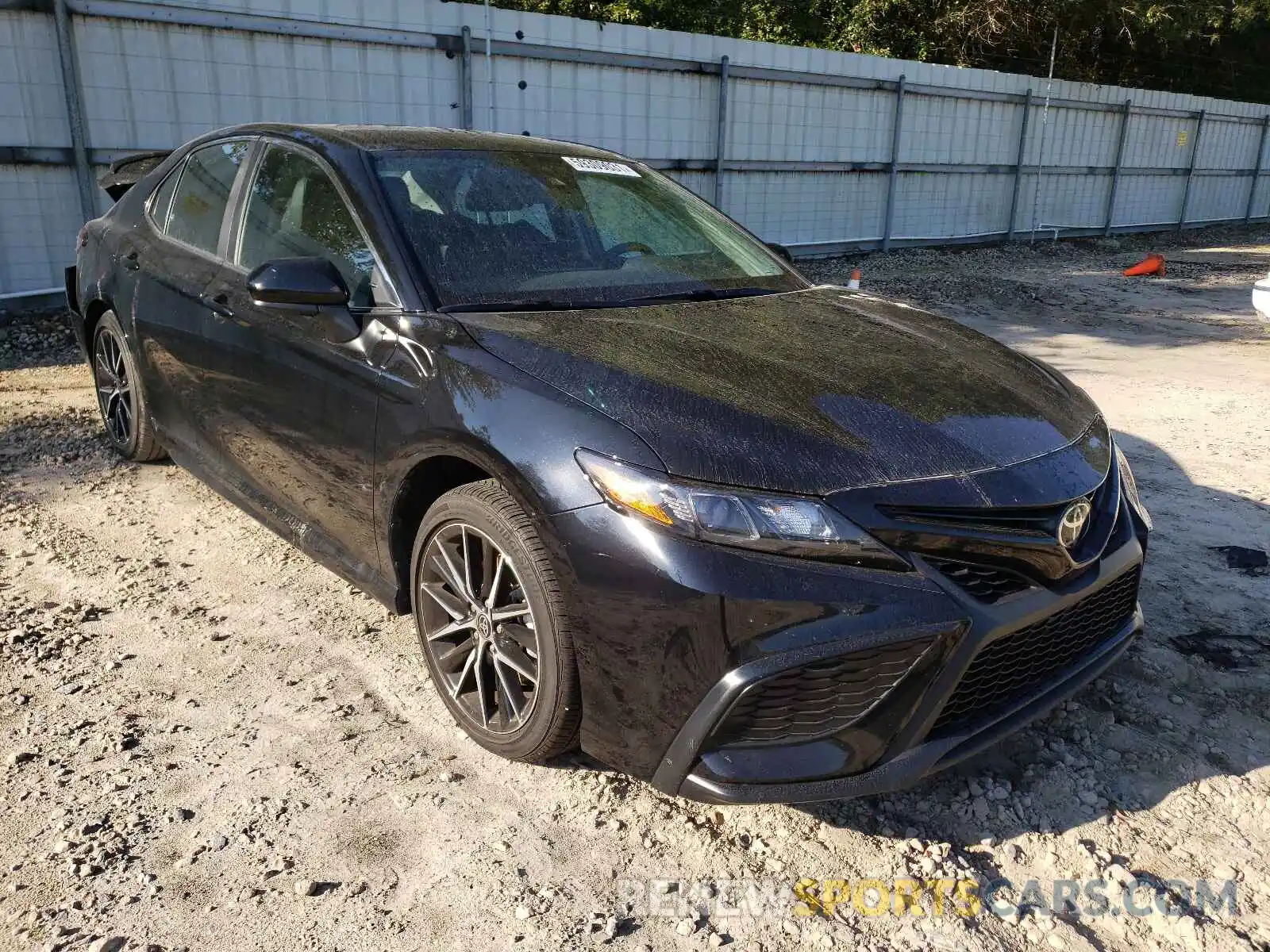 1 Photograph of a damaged car 4T1G11AK7MU465872 TOYOTA CAMRY 2021