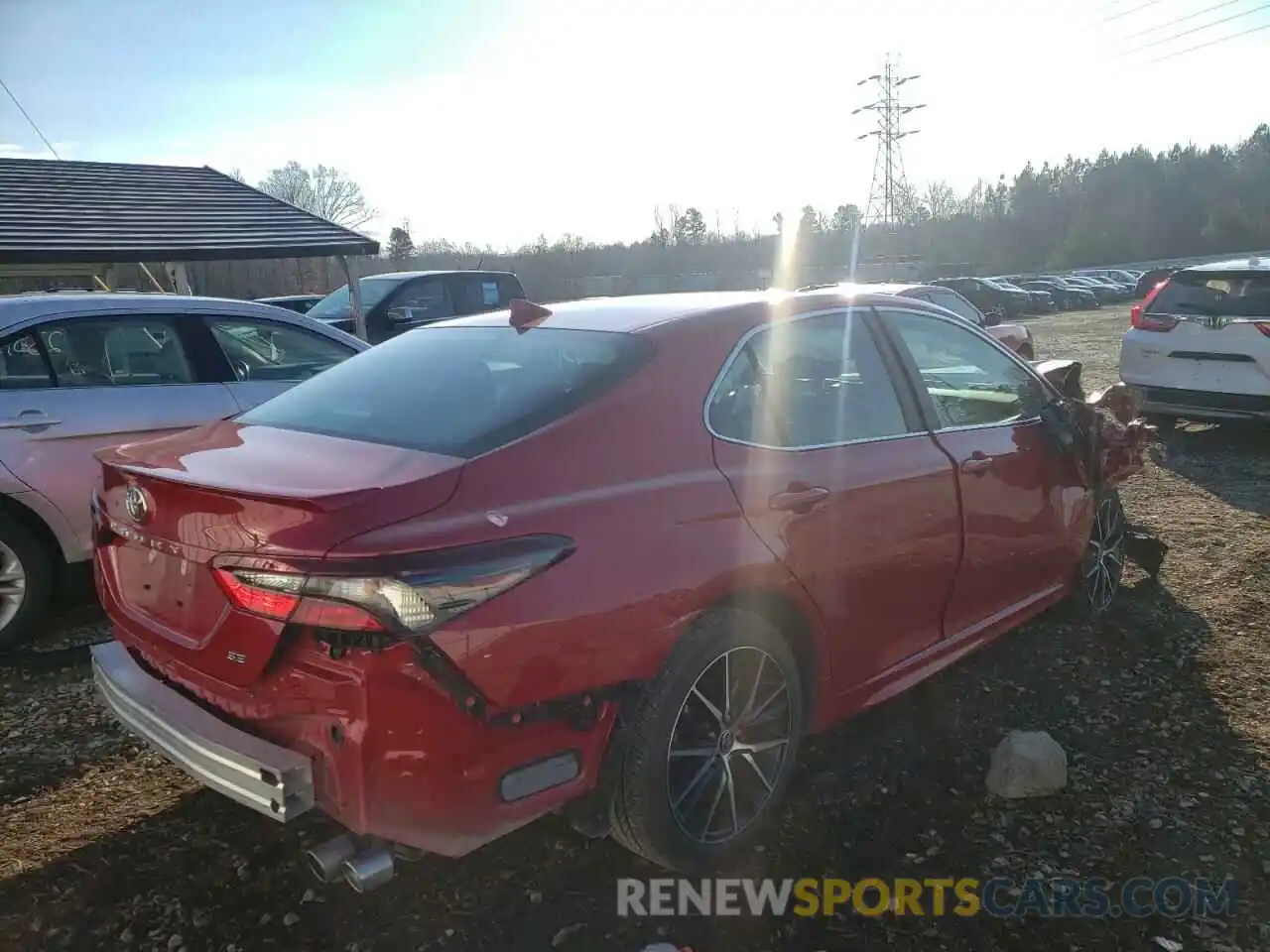 4 Photograph of a damaged car 4T1G11AK7MU467850 TOYOTA CAMRY 2021