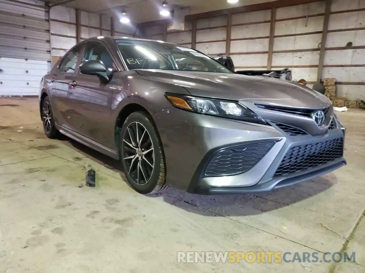 1 Photograph of a damaged car 4T1G11AK7MU472515 TOYOTA CAMRY 2021