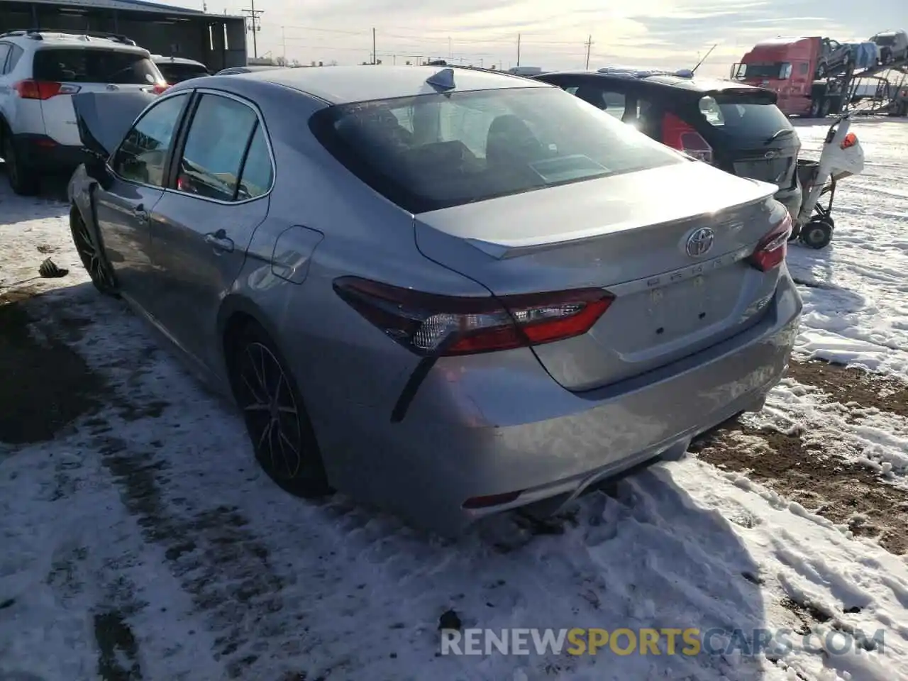 3 Photograph of a damaged car 4T1G11AK7MU472594 TOYOTA CAMRY 2021