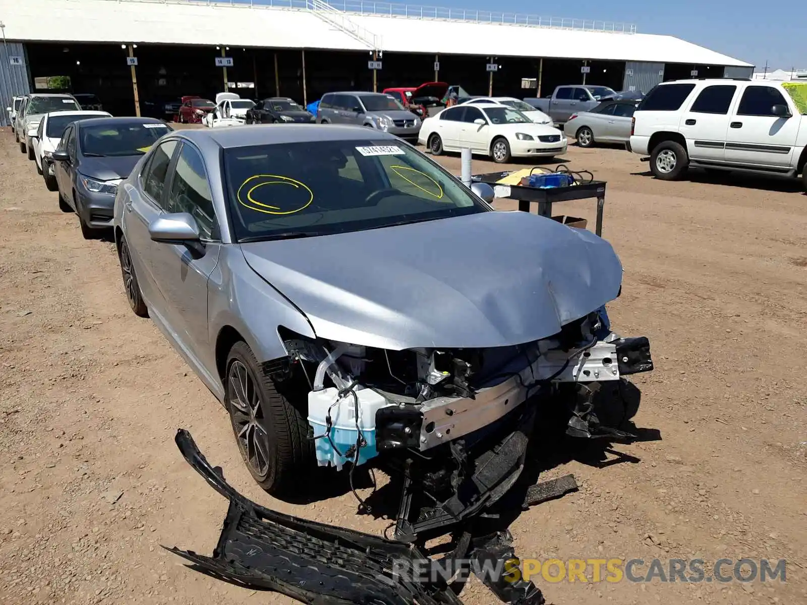 1 Photograph of a damaged car 4T1G11AK7MU473857 TOYOTA CAMRY 2021