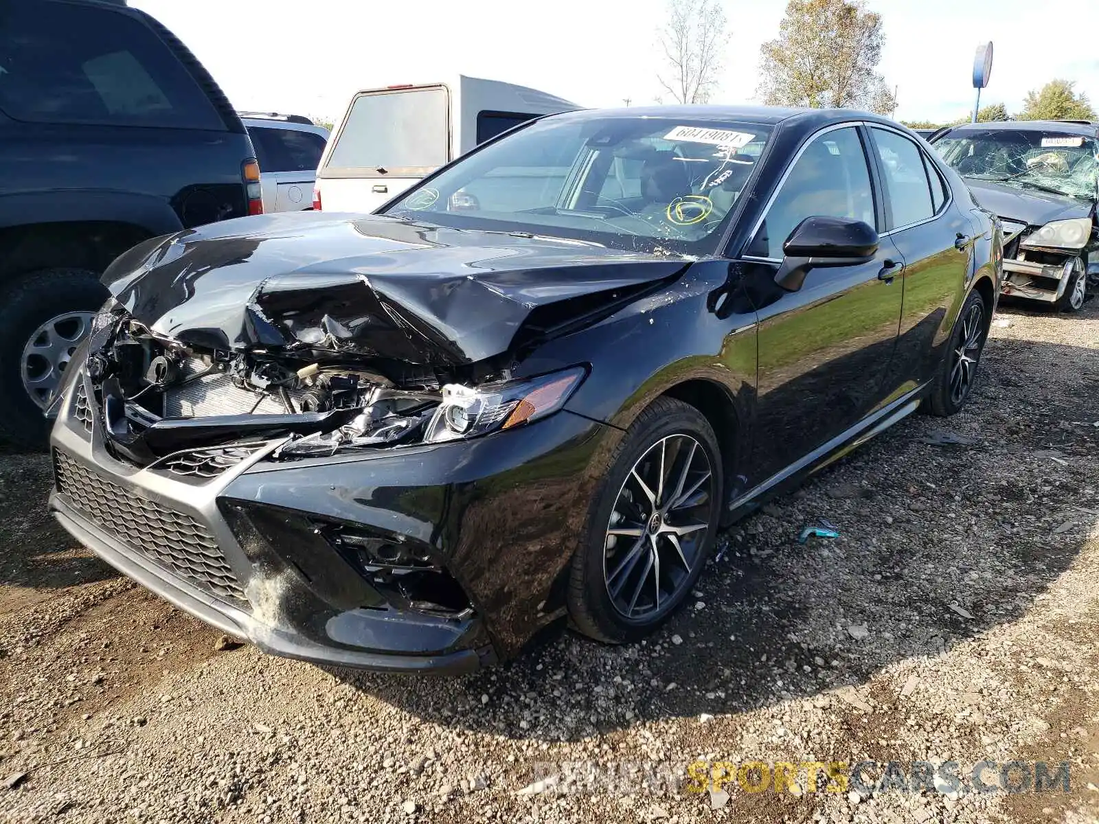 2 Photograph of a damaged car 4T1G11AK7MU475673 TOYOTA CAMRY 2021