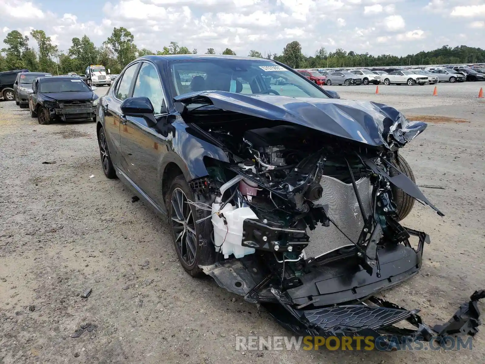 1 Photograph of a damaged car 4T1G11AK7MU477021 TOYOTA CAMRY 2021