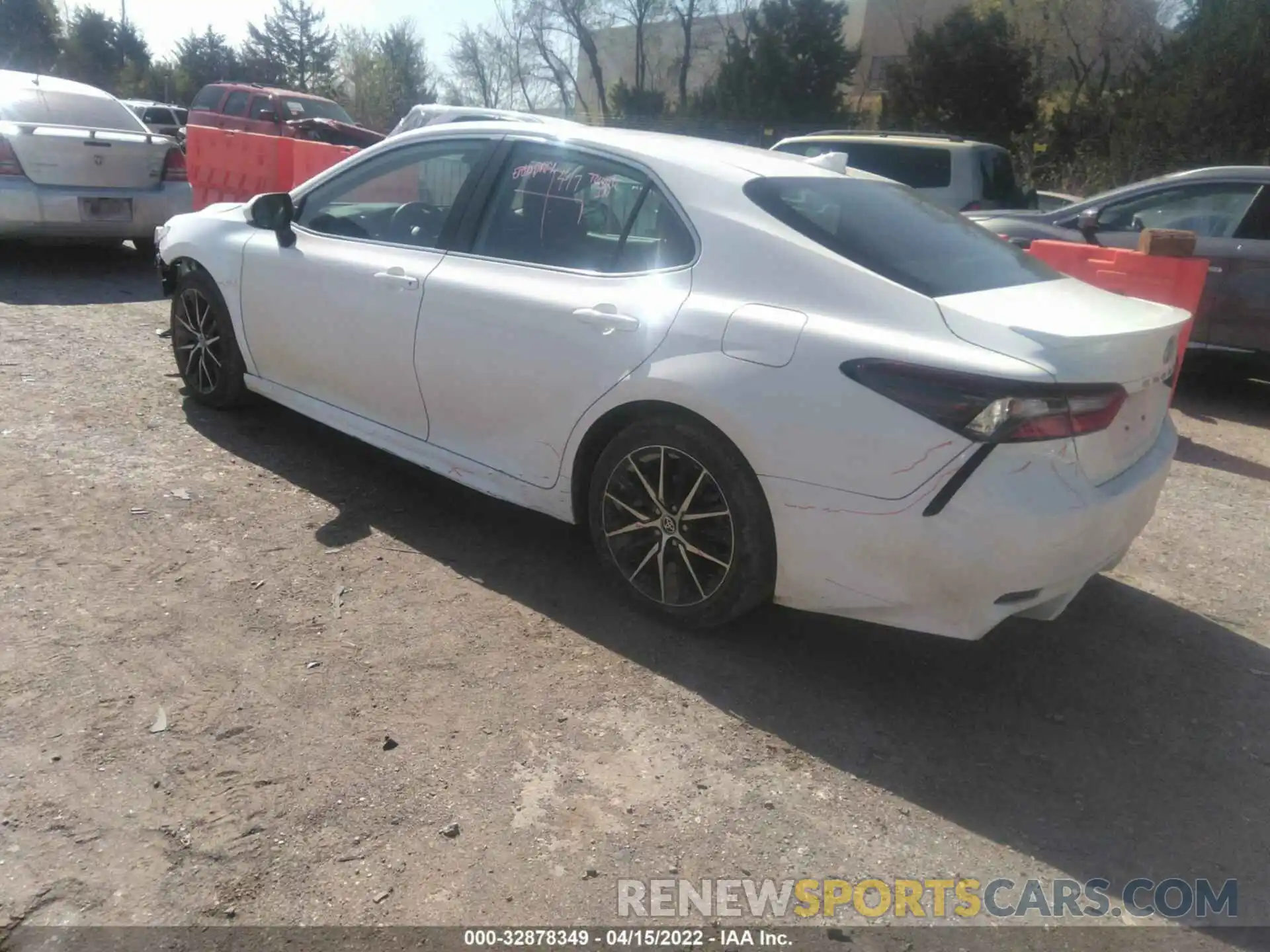 3 Photograph of a damaged car 4T1G11AK7MU479898 TOYOTA CAMRY 2021