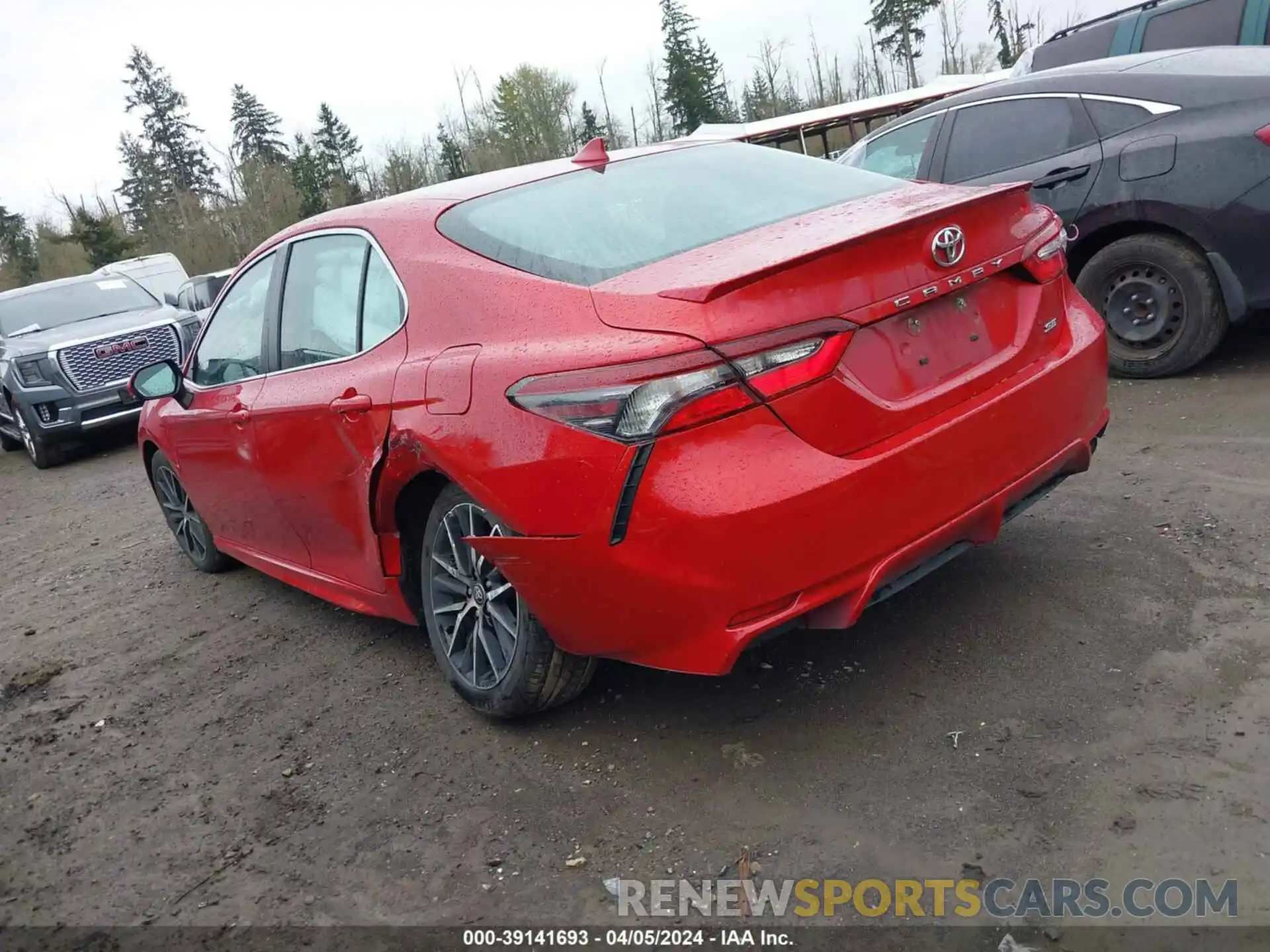 3 Photograph of a damaged car 4T1G11AK7MU482347 TOYOTA CAMRY 2021