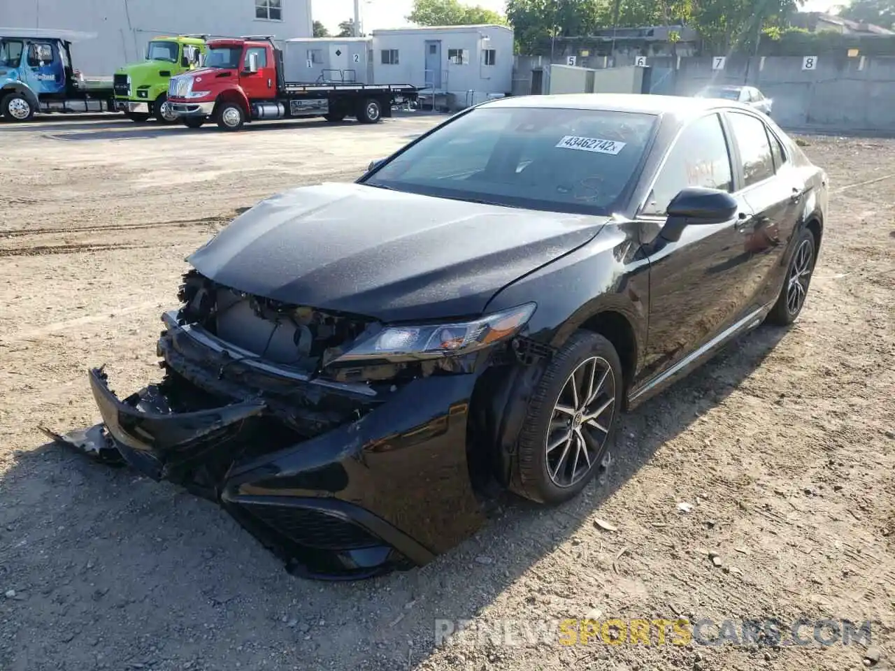 2 Photograph of a damaged car 4T1G11AK7MU531319 TOYOTA CAMRY 2021