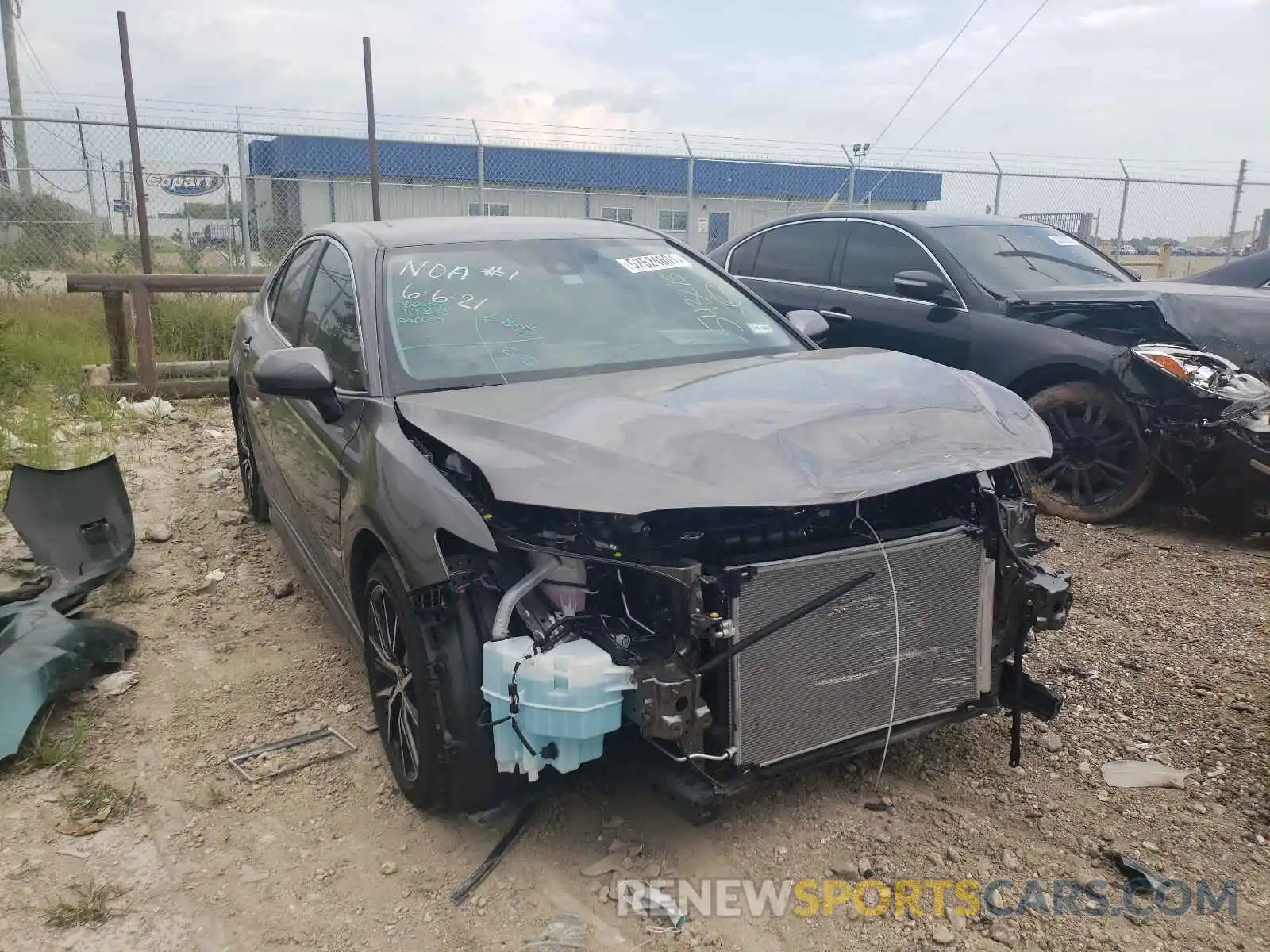 1 Photograph of a damaged car 4T1G11AK7MU543275 TOYOTA CAMRY 2021