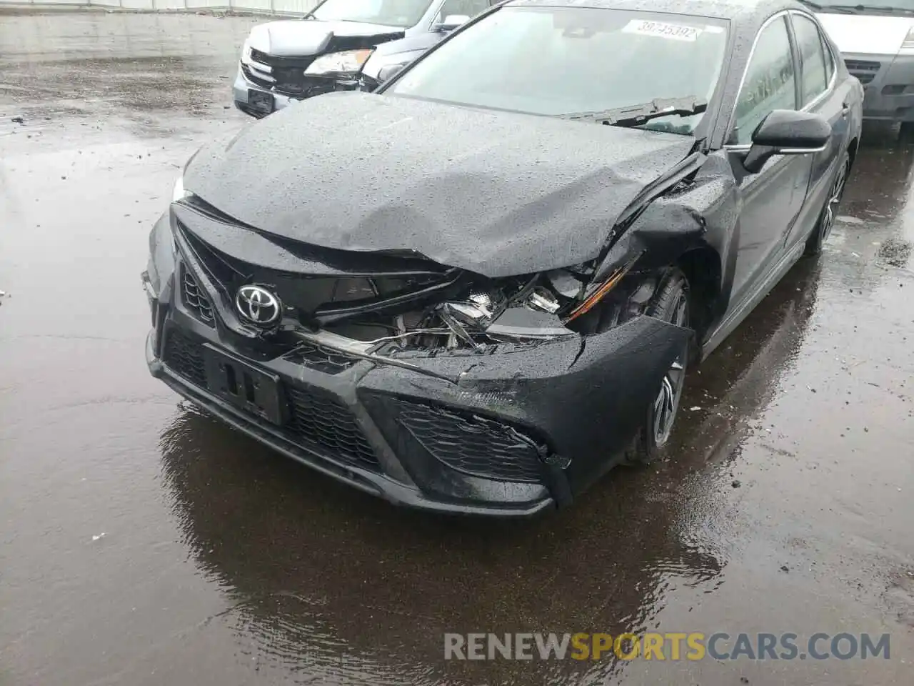 9 Photograph of a damaged car 4T1G11AK7MU545267 TOYOTA CAMRY 2021