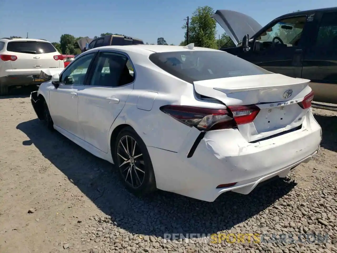 3 Photograph of a damaged car 4T1G11AK7MU548119 TOYOTA CAMRY 2021