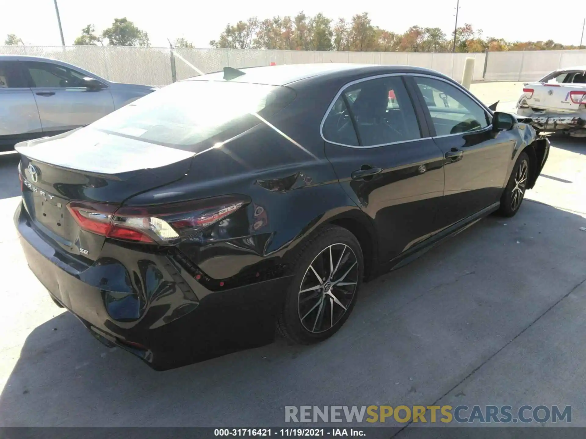 4 Photograph of a damaged car 4T1G11AK7MU564689 TOYOTA CAMRY 2021