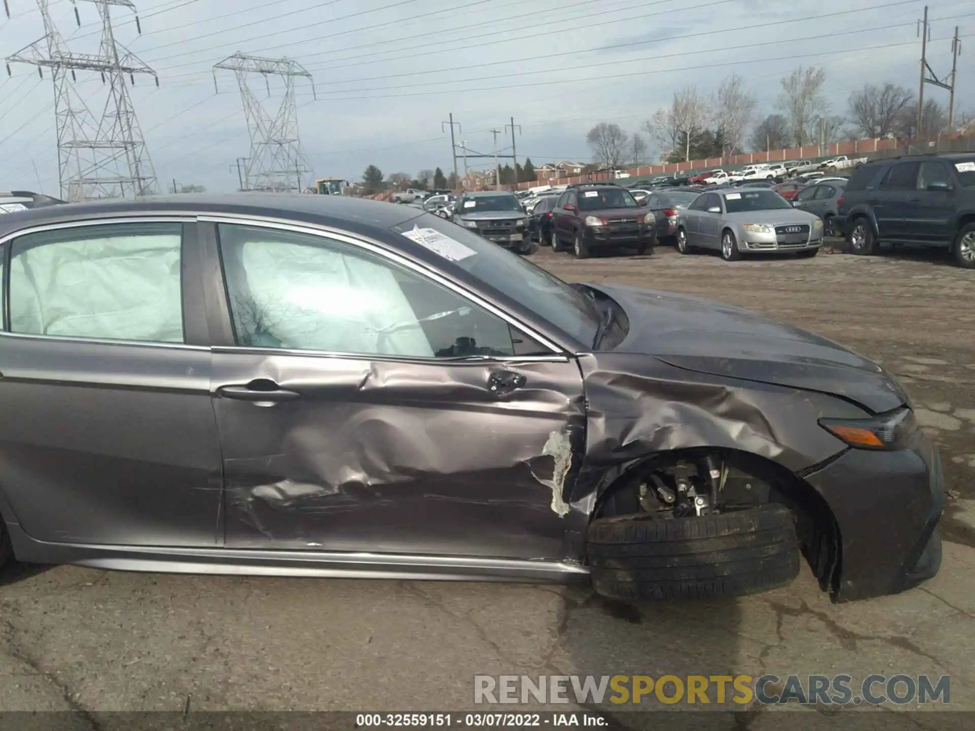 6 Photograph of a damaged car 4T1G11AK7MU566863 TOYOTA CAMRY 2021