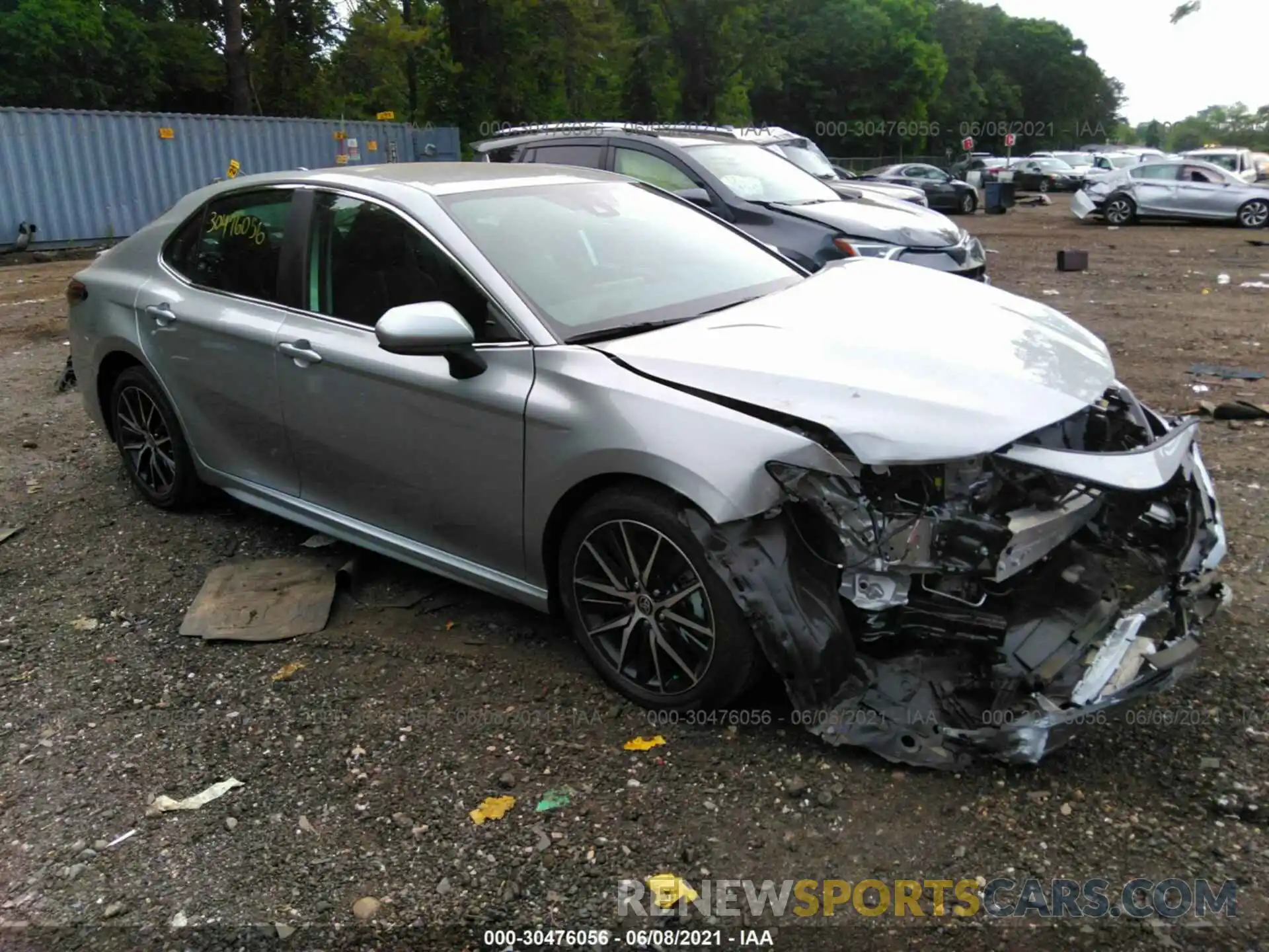 1 Photograph of a damaged car 4T1G11AK7MU569245 TOYOTA CAMRY 2021