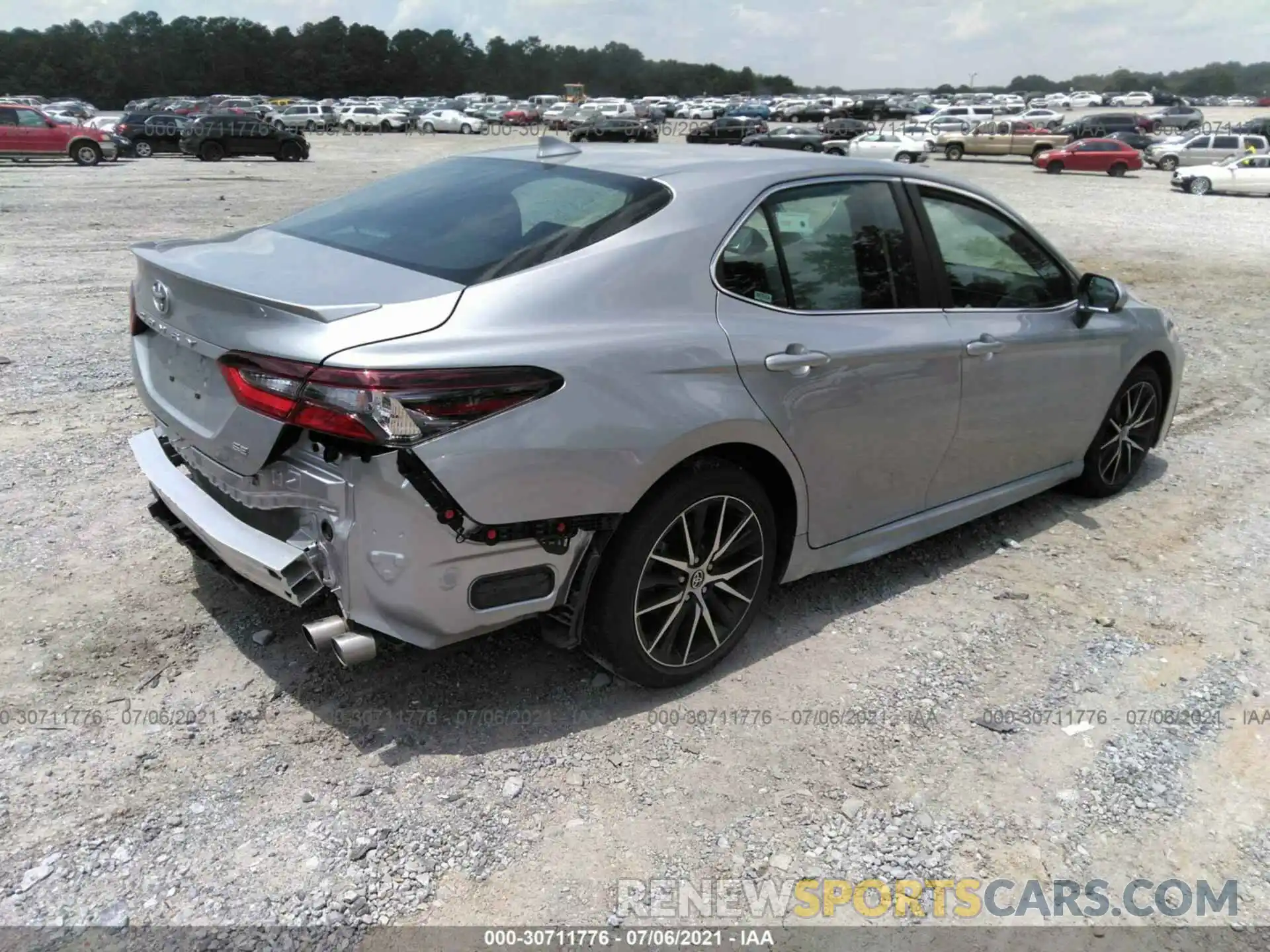 4 Photograph of a damaged car 4T1G11AK7MU570802 TOYOTA CAMRY 2021