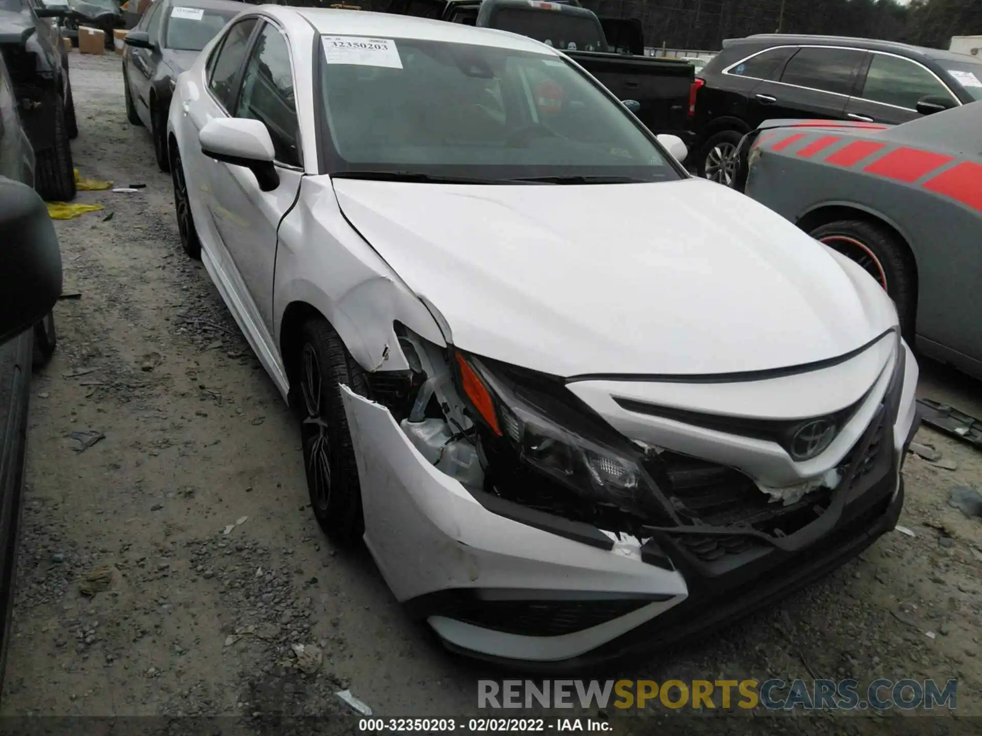 1 Photograph of a damaged car 4T1G11AK7MU591293 TOYOTA CAMRY 2021