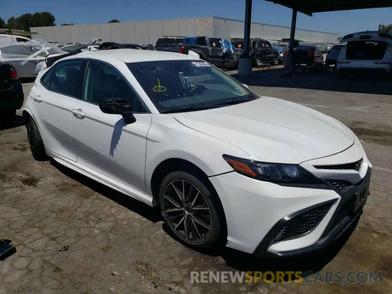 1 Photograph of a damaged car 4T1G11AK7MU592802 TOYOTA CAMRY 2021