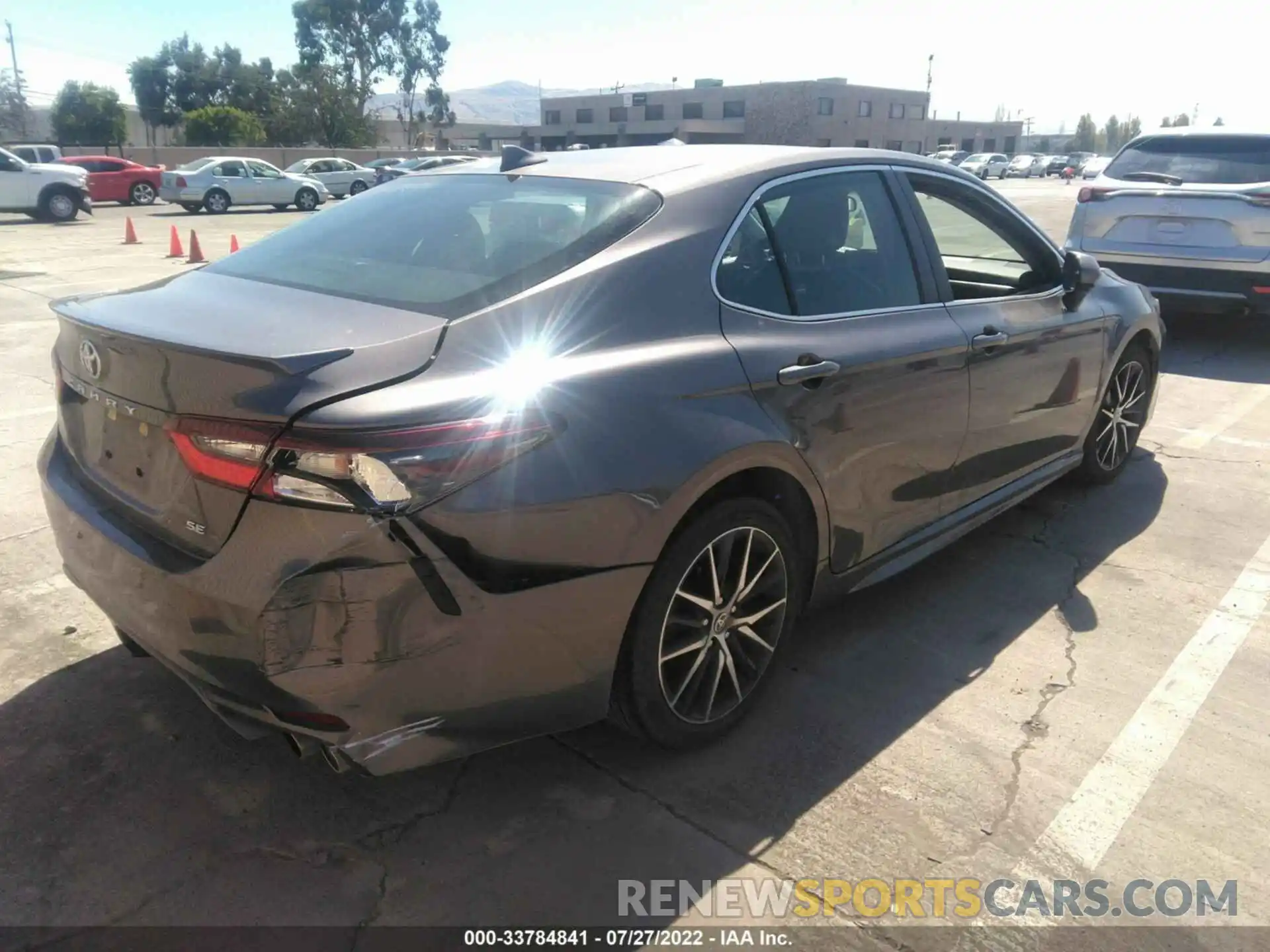 4 Photograph of a damaged car 4T1G11AK7MU593075 TOYOTA CAMRY 2021