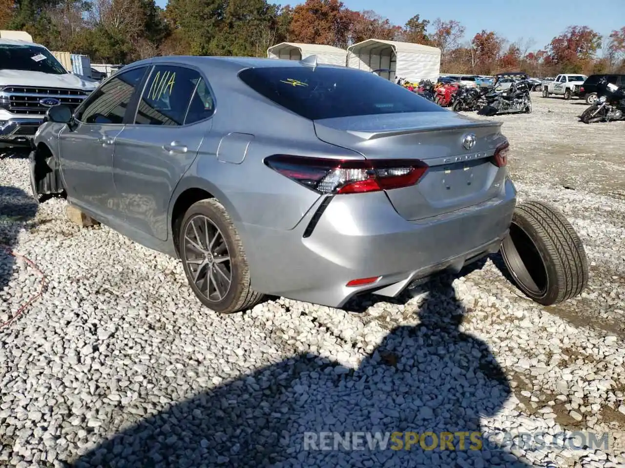 3 Photograph of a damaged car 4T1G11AK7MU602938 TOYOTA CAMRY 2021