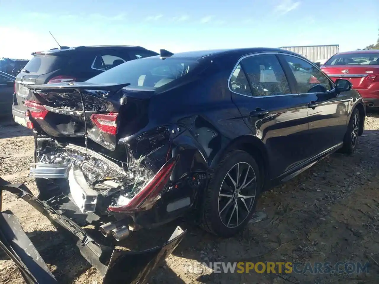 4 Photograph of a damaged car 4T1G11AK7MU606049 TOYOTA CAMRY 2021