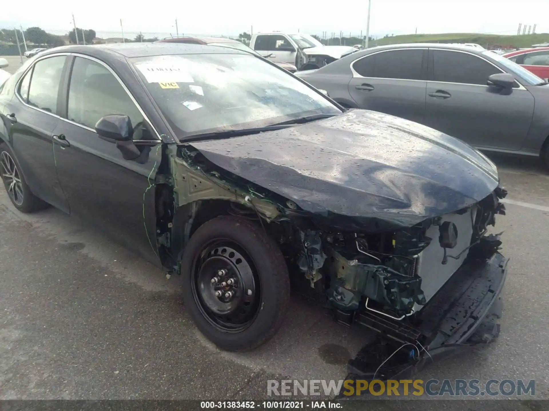 6 Photograph of a damaged car 4T1G11AK7MU606858 TOYOTA CAMRY 2021