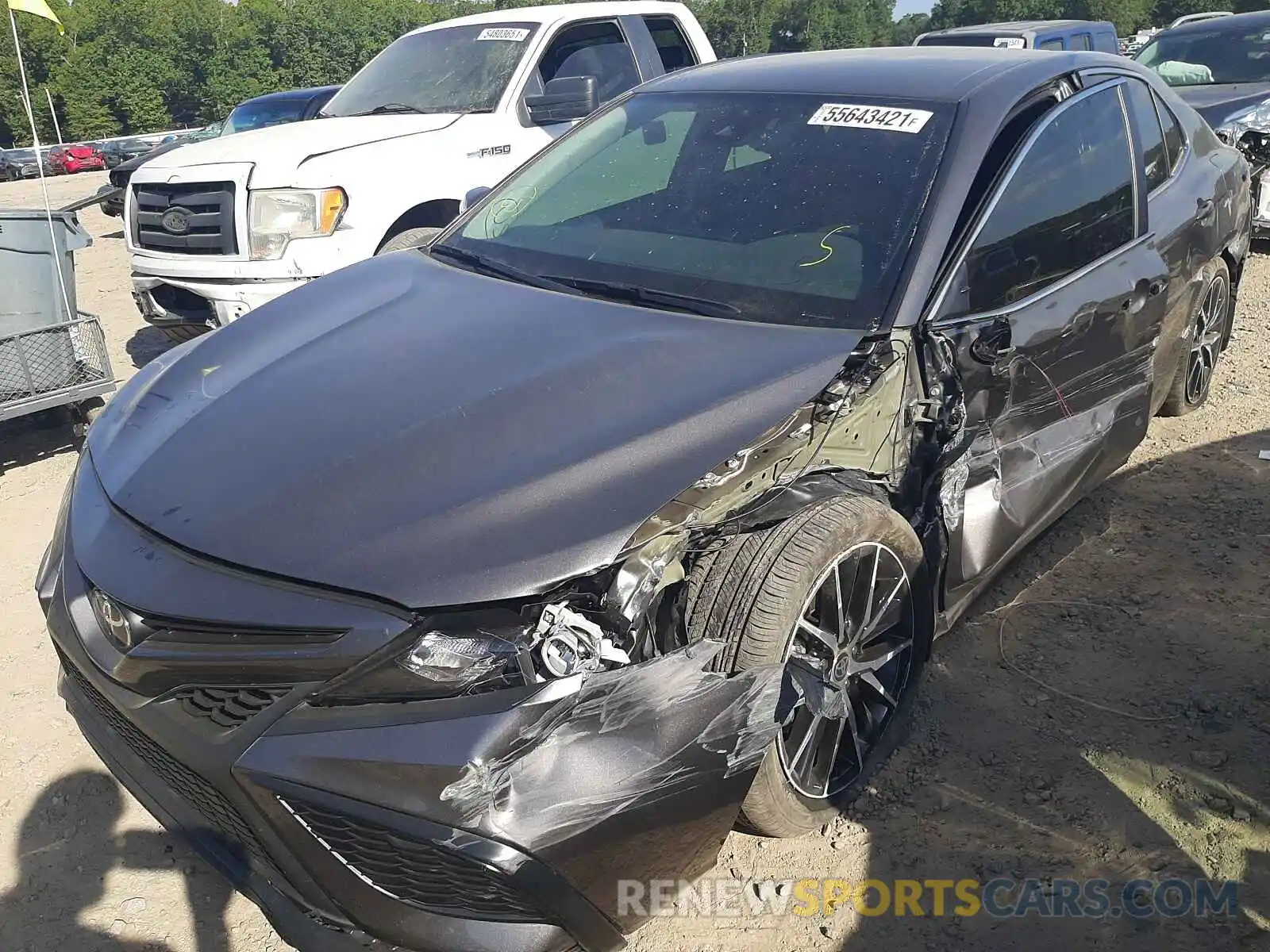 9 Photograph of a damaged car 4T1G11AK7MU610389 TOYOTA CAMRY 2021