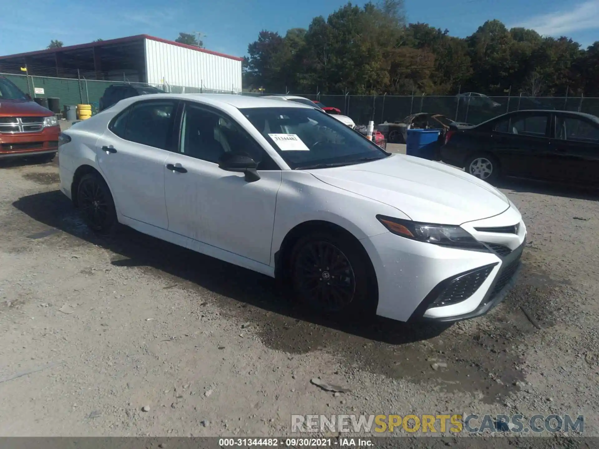 1 Photograph of a damaged car 4T1G11AK8MU415899 TOYOTA CAMRY 2021