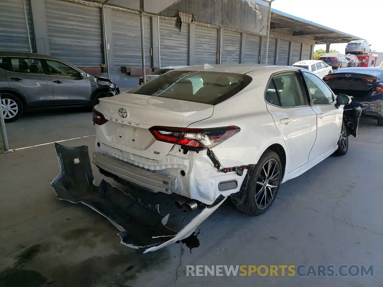 4 Photograph of a damaged car 4T1G11AK8MU425218 TOYOTA CAMRY 2021