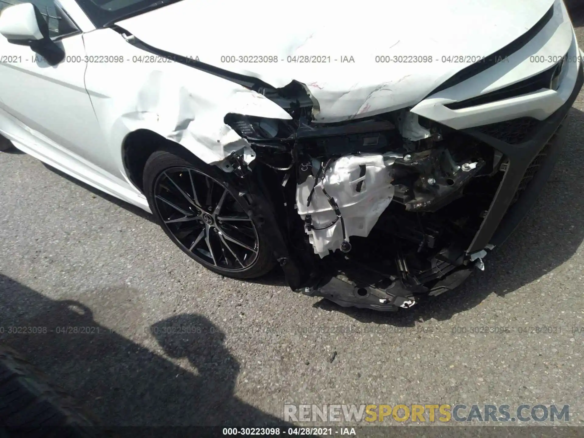 6 Фотография поврежденного автомобиля 4T1G11AK8MU430855 TOYOTA CAMRY 2021