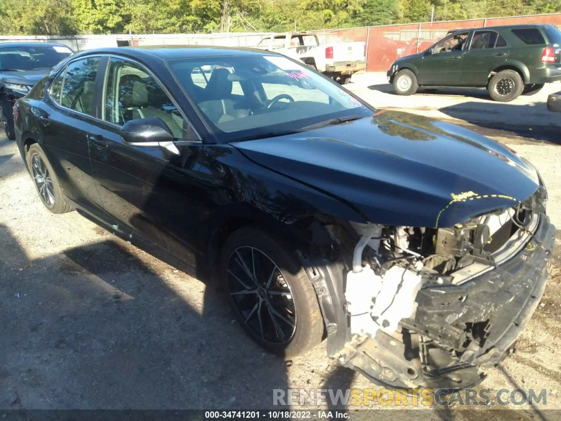 1 Photograph of a damaged car 4T1G11AK8MU435117 TOYOTA CAMRY 2021