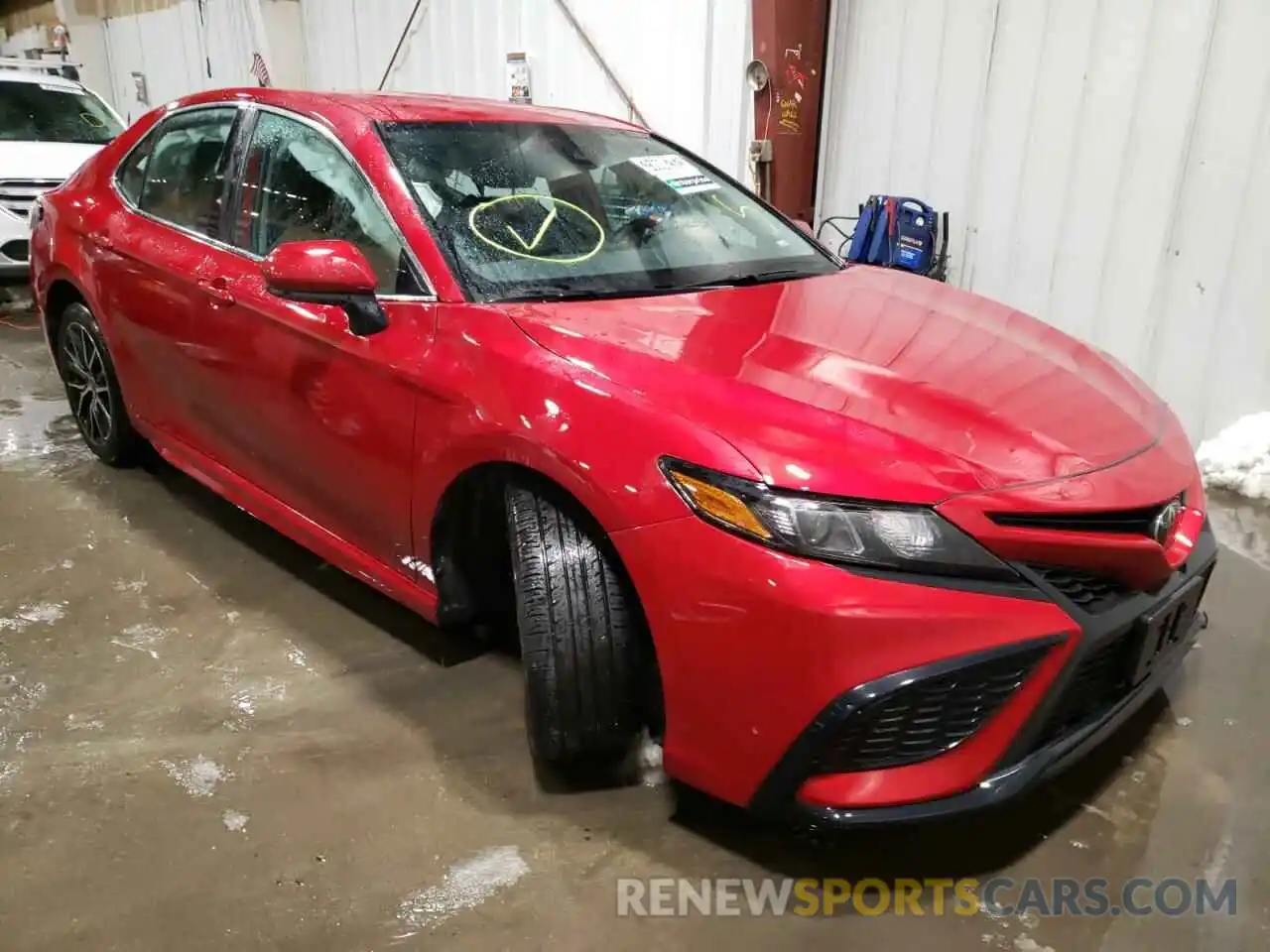 1 Photograph of a damaged car 4T1G11AK8MU437076 TOYOTA CAMRY 2021